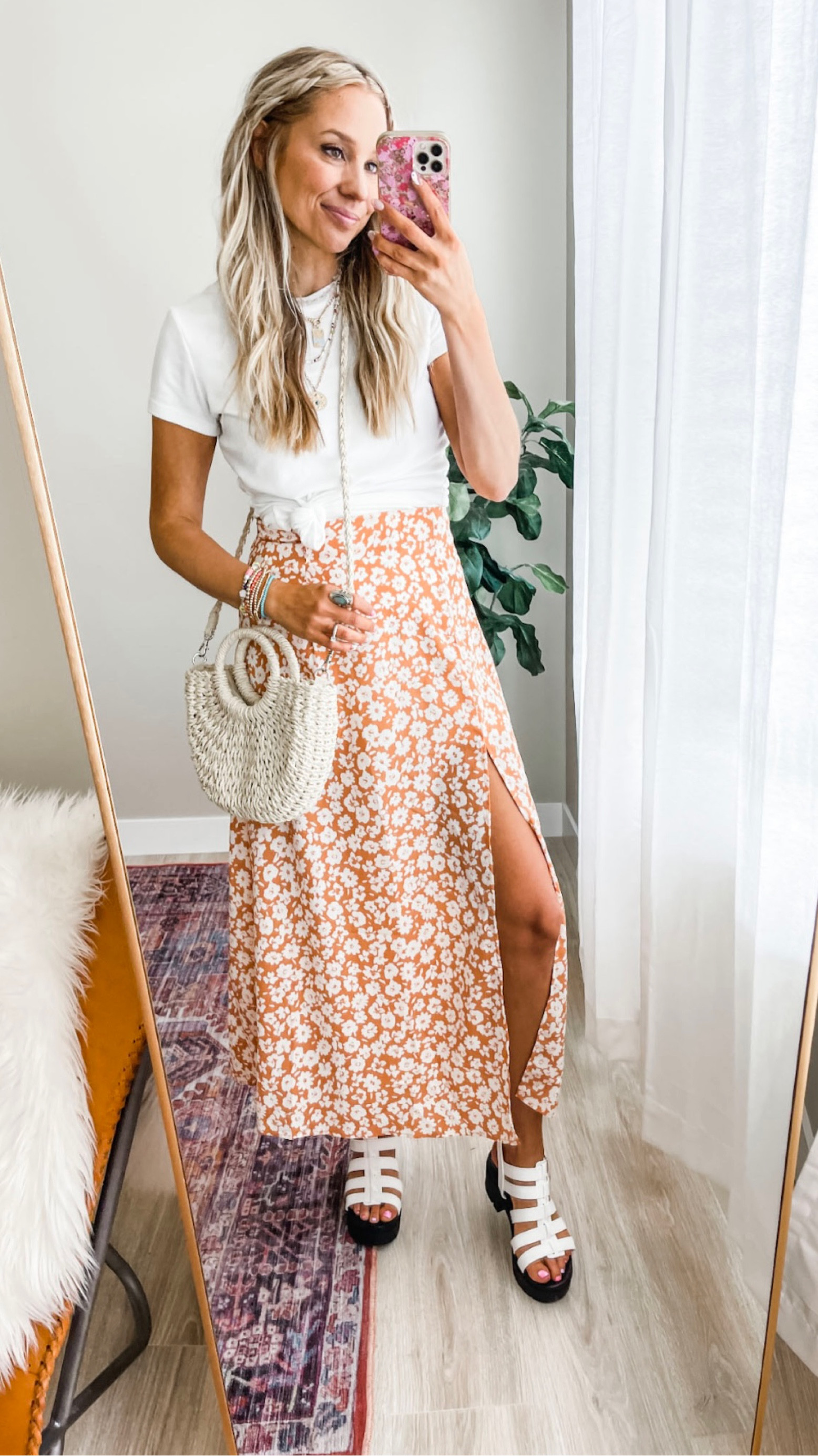 Cutest Amazon skirt!

Skirt 
Size: M
I ordered up one size 

White tee 
Size: L
I went up two sizes 

Sandals
Run big
Order down 1/2 a size 

#LTKfit #LTKSeasonal #LTKstyletip