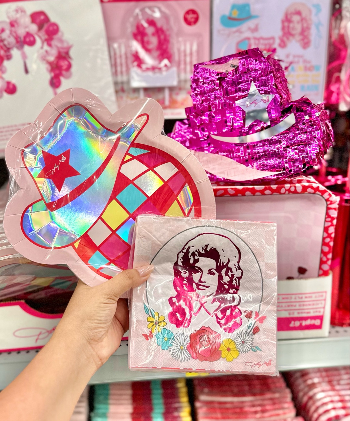 Dolly Parton party collection🪩💕