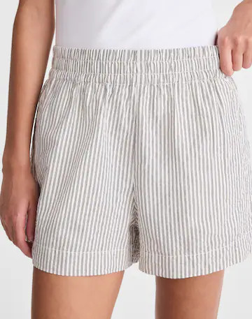 Pull-On Shorts in Seersucker | Madewell