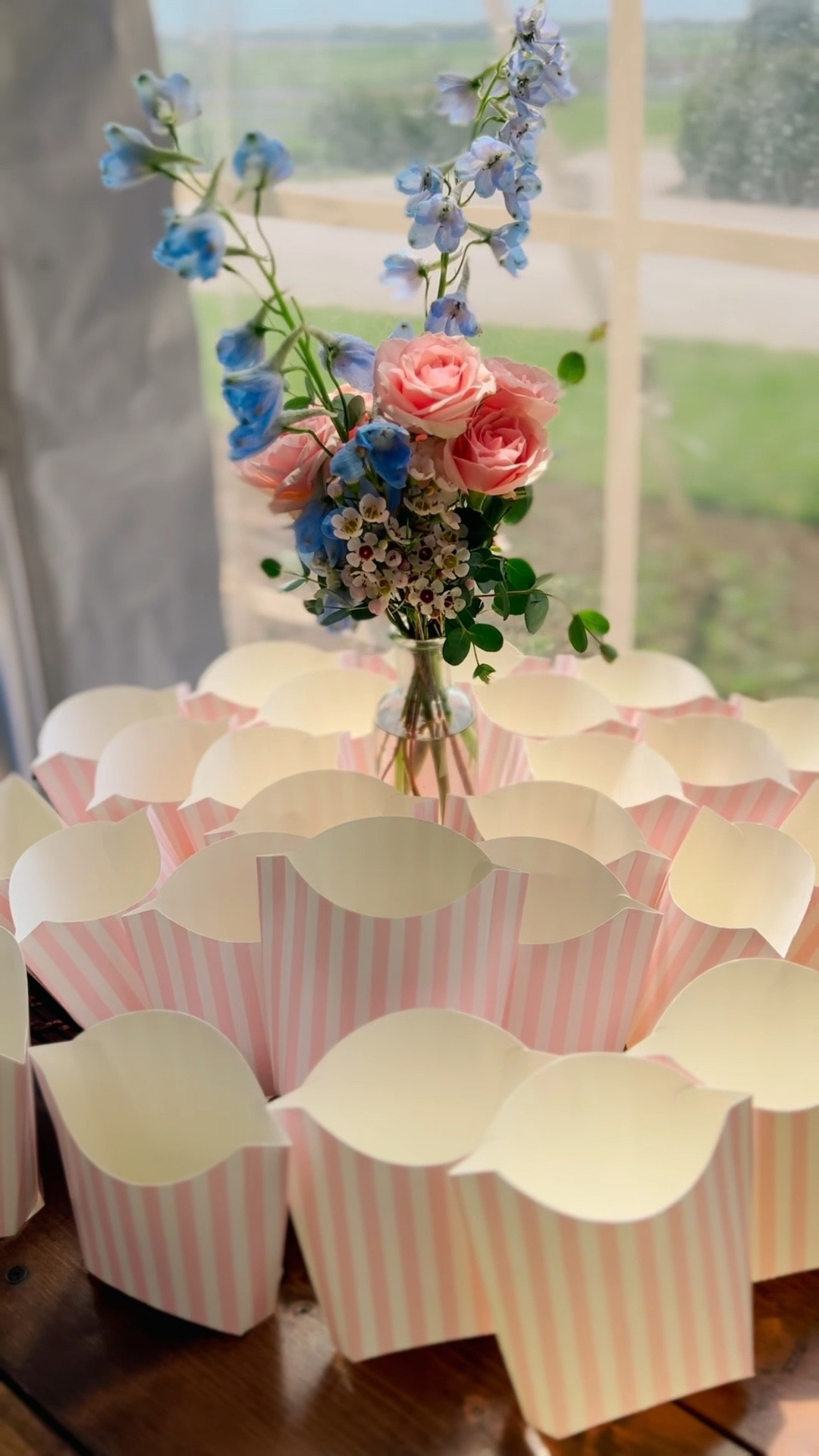 Popcorn snack boxes & bud base florals for spring time events! I used these for our Kentucky Derby party yesterday, but they would be perfect for a baby shower, bridal shower, wedding shower, wedding, etc.!

#LTKWedding #LTKParties #LTKSeasonal