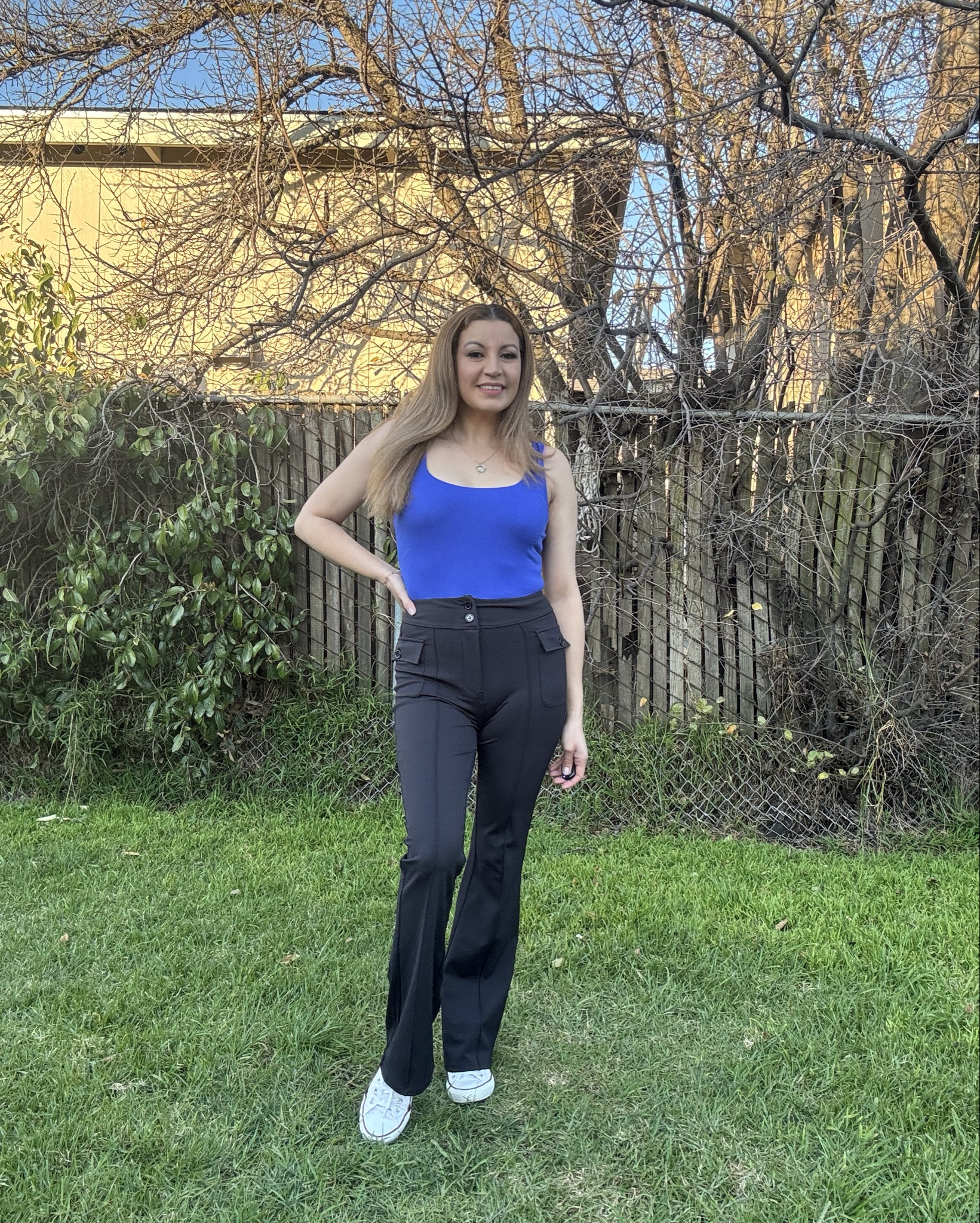 High Waisted Button Side Flap Pocket Flare Casual Cargo Pants
Color: black 

Código de descuento 
de 20%: danima20


#LTKSaleAlert #LTKStyleTip #LTKMidsize