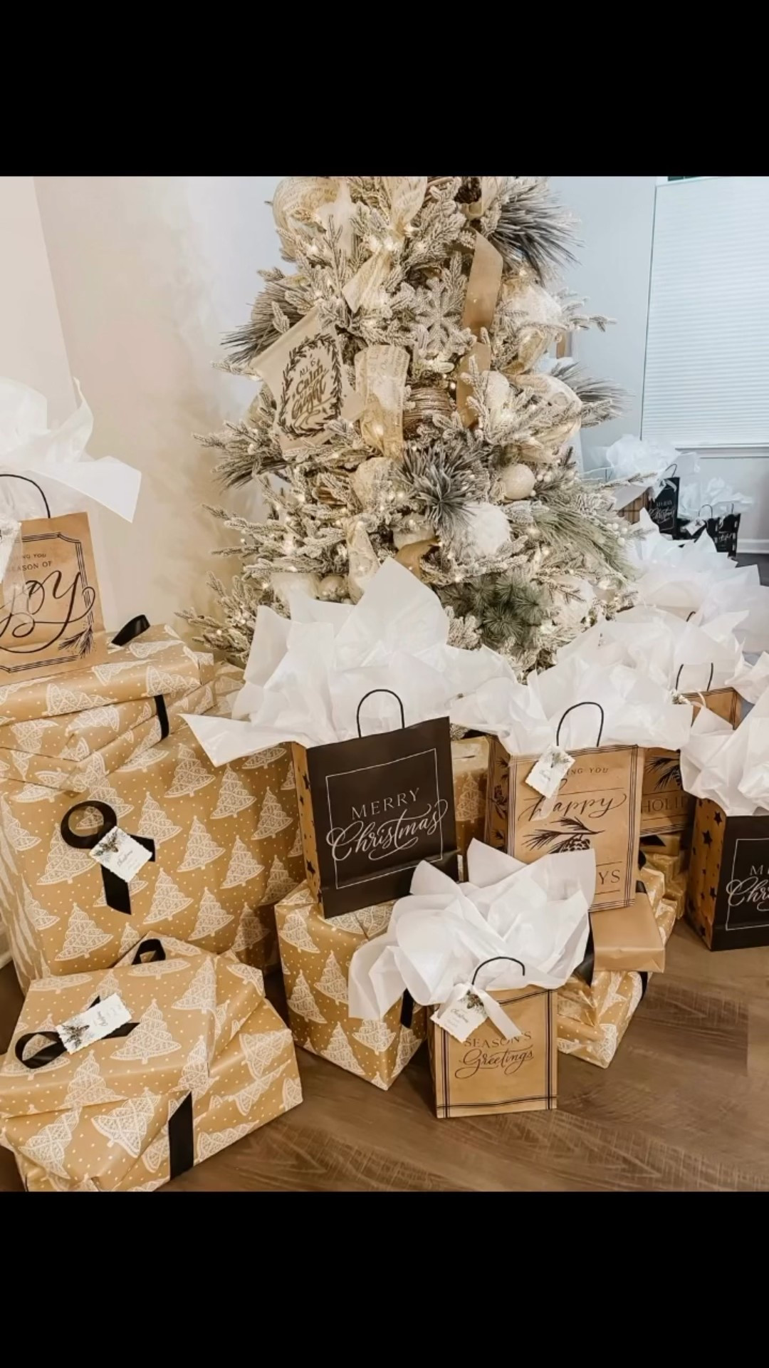 A glimpse of Christmases gone by.
The tree, the lights, the gifts—every detail a moment of timeless Christmas blessing 🎄

#TBT #Godisgood #HolidayElegance #ChristmasBlessings #TimelessTraditions #FestiveGlow #effortlessstyle #