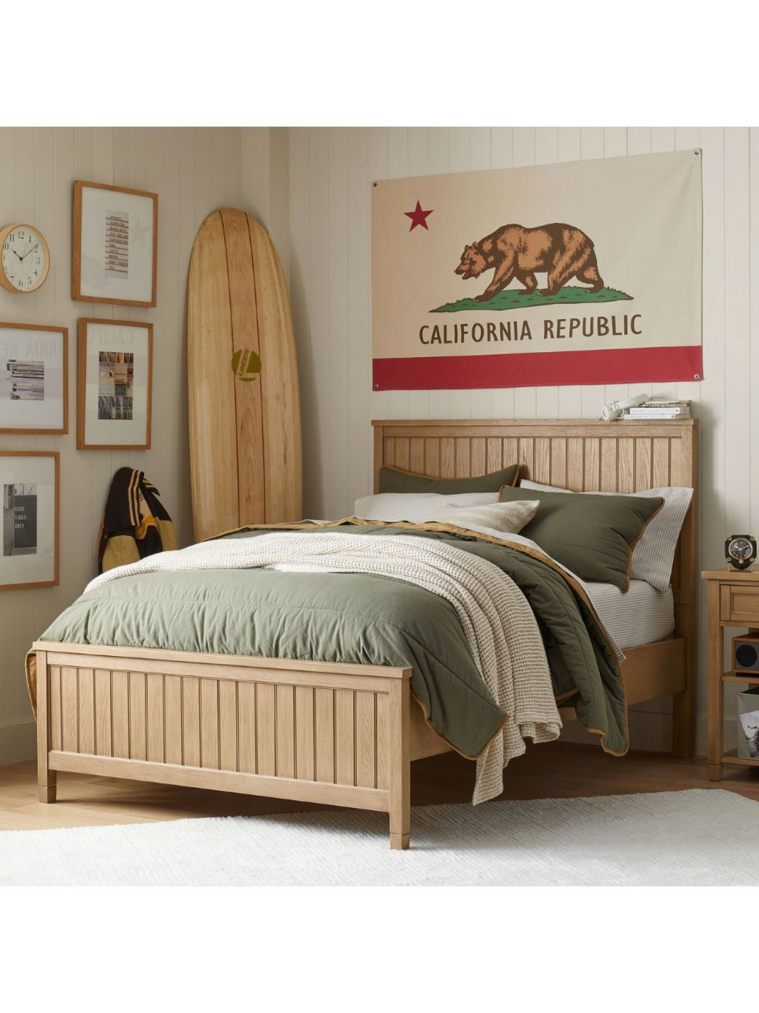 Teen boys room, boys bedroom, pottery barn teen
#porcheandco

#LTKstyletip #LTKkids #LTKhome