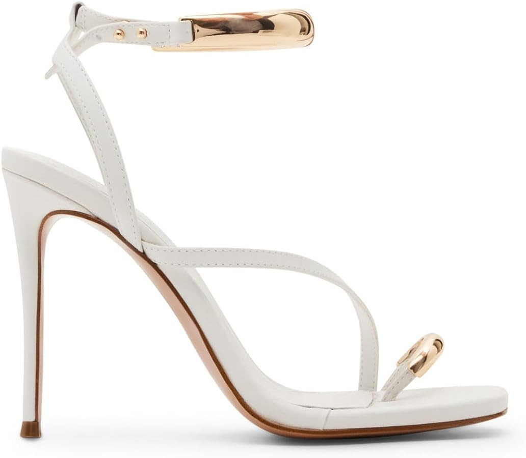 Steve Madden Women's Tia Pump | Amazon (US)