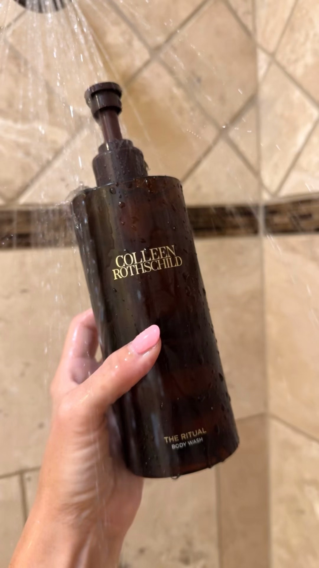Add to your shower!! Body wash that feels & smells luxurious Use code TWOPEAS20
@Colleen Rothschild #crpartner