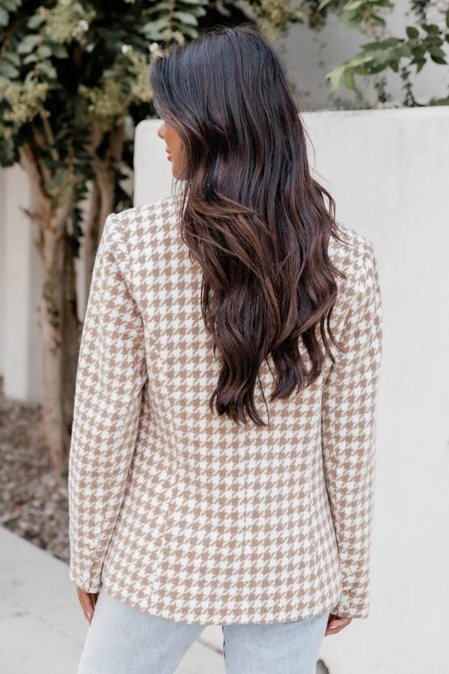 In Mysterious Ways Tan Houndstooth Blazer | Pink Lily