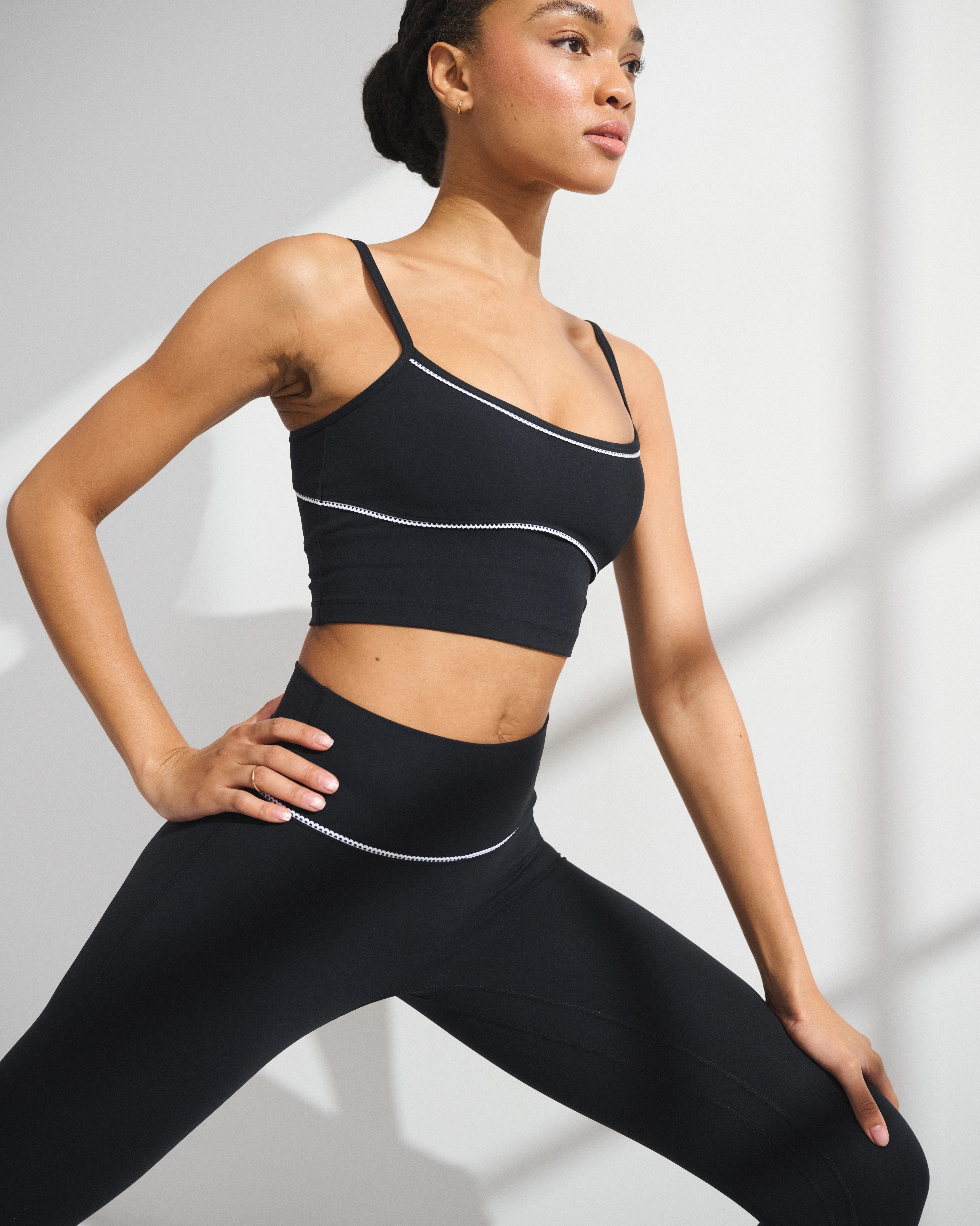 YPB studioFLEX Picot-Trim Scoopneck Tank | Abercrombie & Fitch (US)