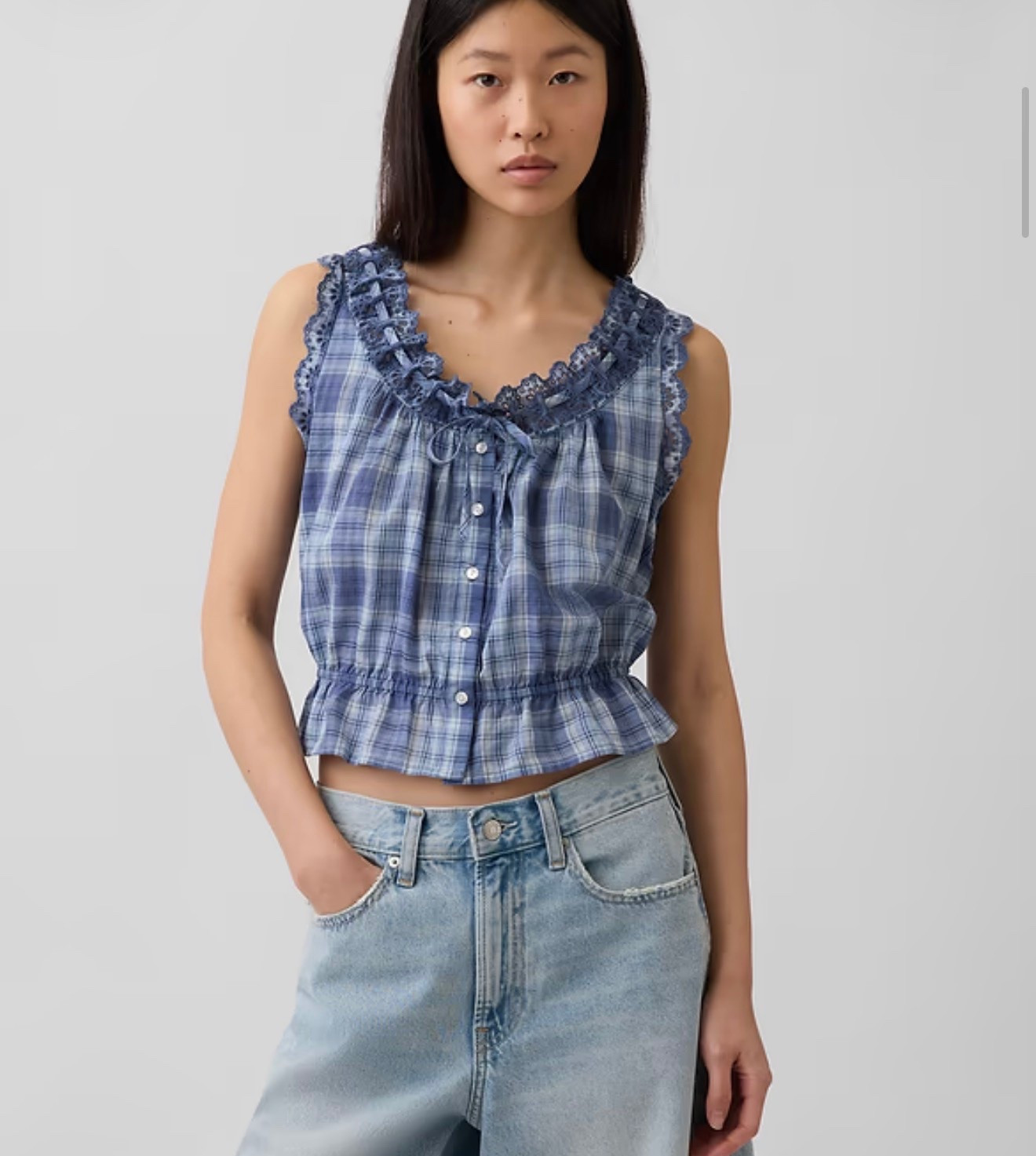 Plaid is in and this top is perfect

#LTKmomlife #LTKootd #LTKdayinmylife