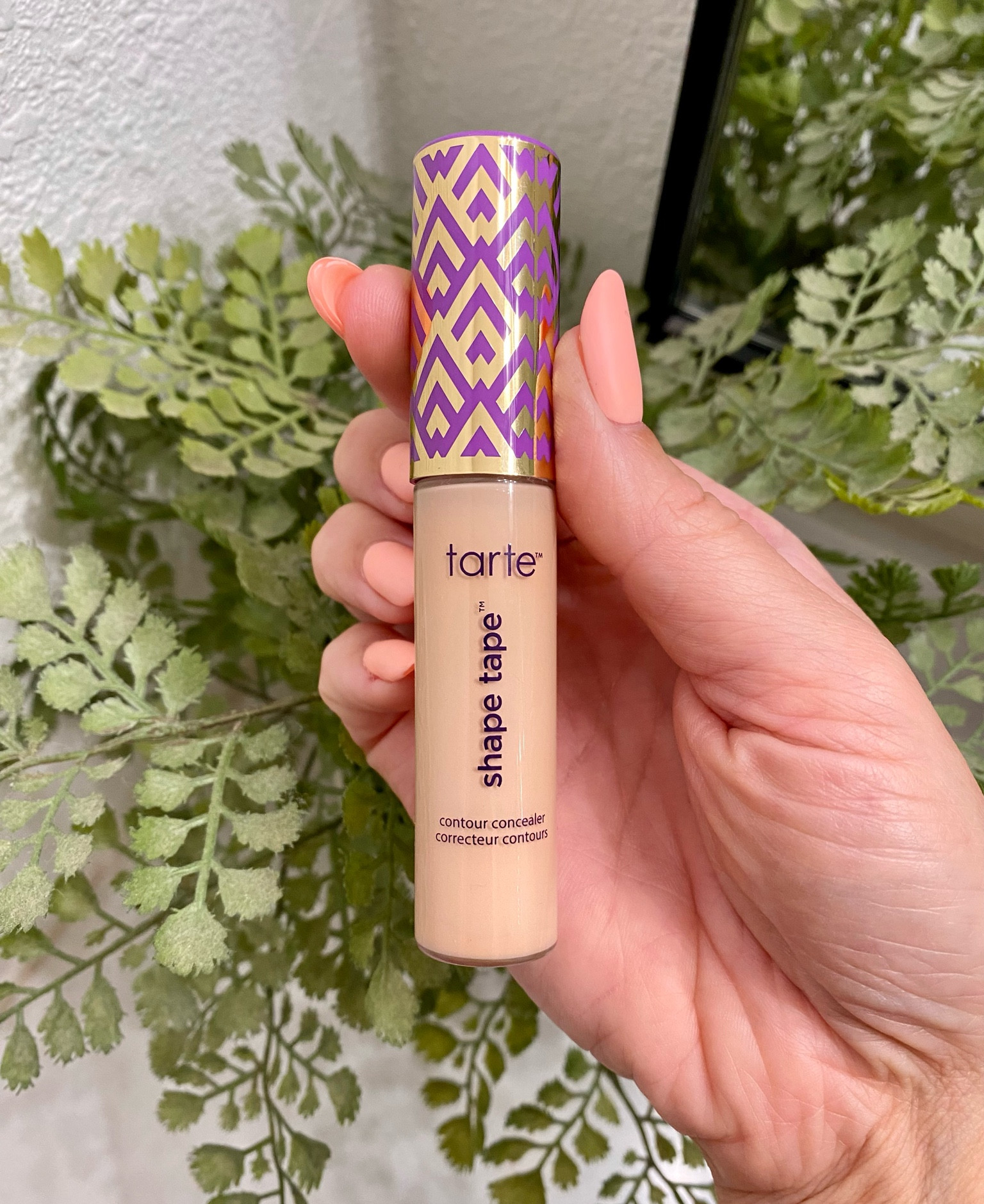 Still my fav concealer for any type of skin…wrinkles, dry, oily, ANYTHING! 

#tarteconcealer #tarte #concealer

#LTKbeauty #LTKunder50 #LTKitbag