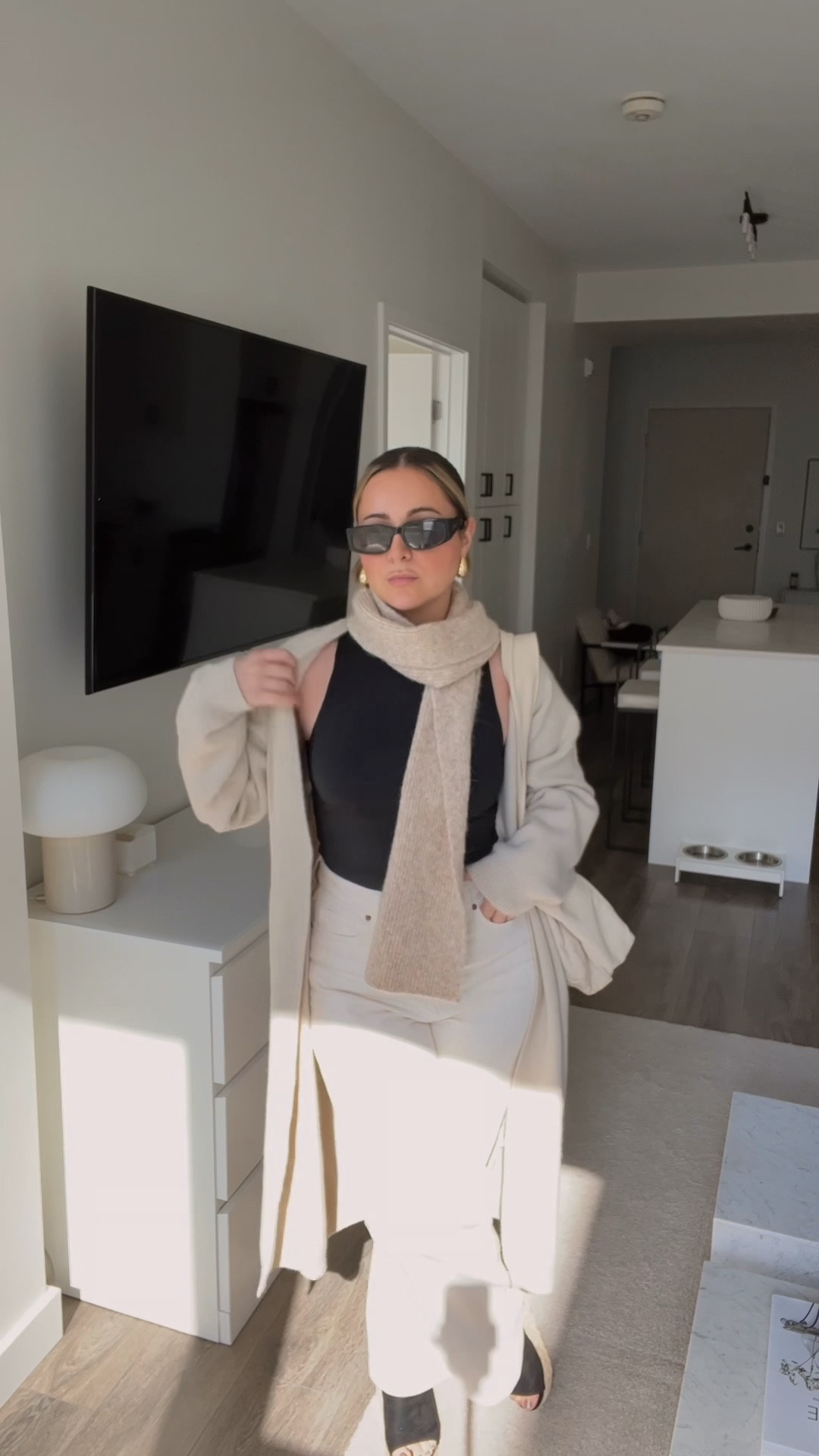 Everyday fall look - stephaniemacedo.com to shop the Tote 🤍 

#LTKVideo #LTKstyletip #LTKSeasonal