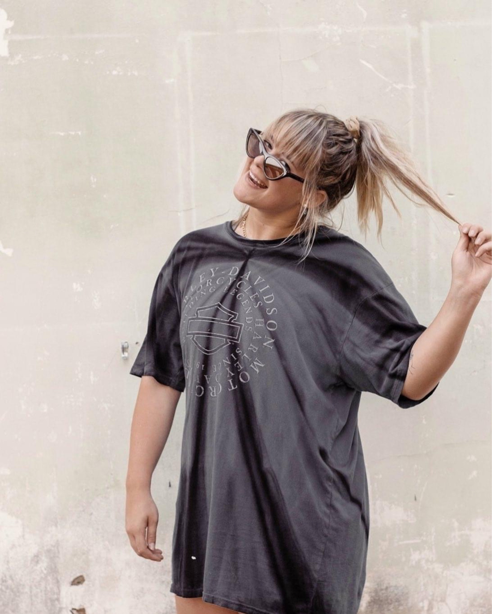 harley davidson tee - casual summer look 🥳

i bought this from a vintage store 2 sizes up and it worked as a tshirt dress, but styling it with denim jeans or a black mini skirt would be just as cute 🥰

#curvyfashion #midsizefashion #plussizefashion #plussizesummer #curvysummer #midsizesummer #harleydavidson #harleydavidsontshirt #vintagestyle #curvyvintage #curvystyle 

#LTKSeasonal #LTKunder100 #LTKcurves