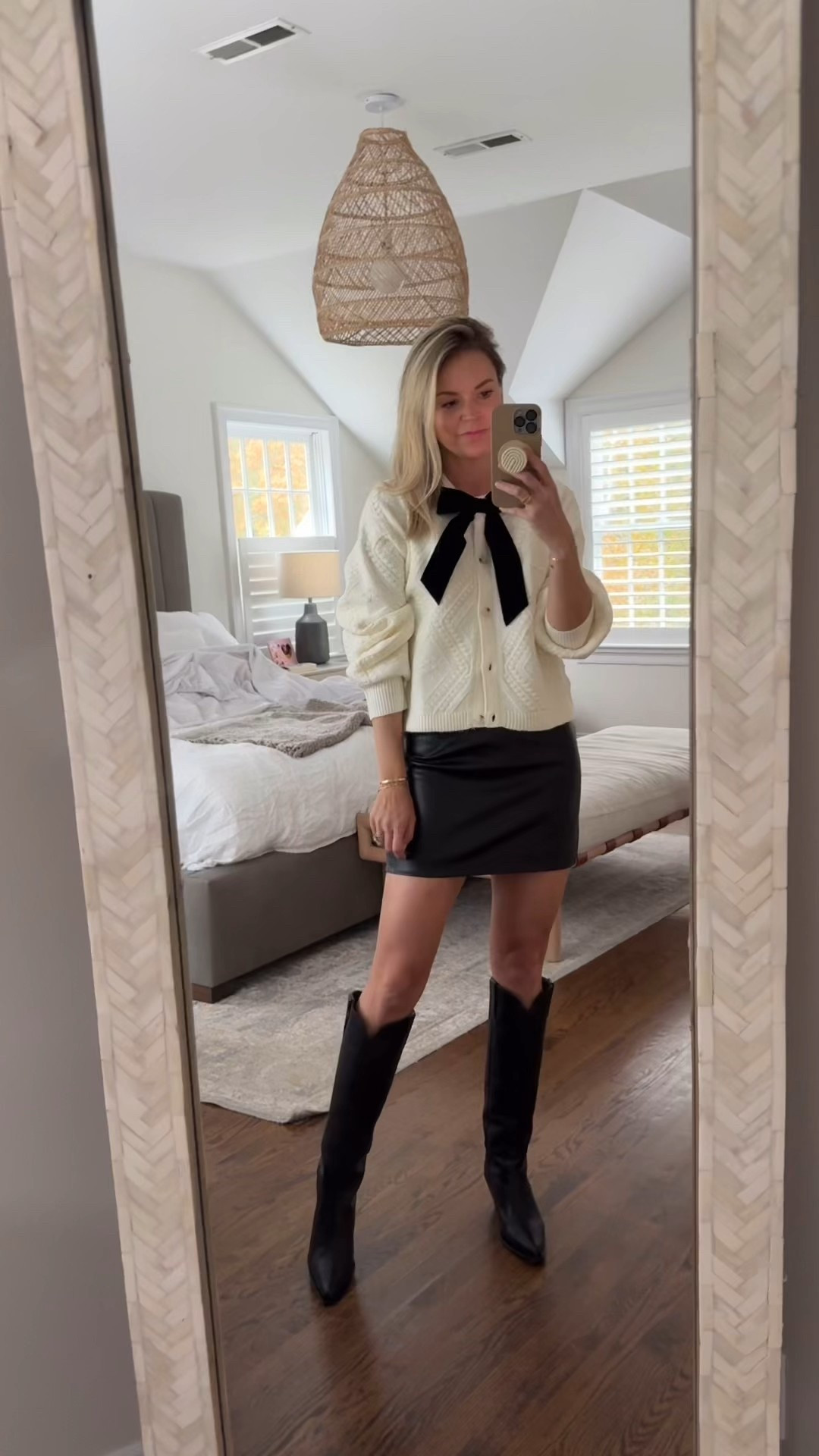 Boots are included in the Shopbop sale!! 25% off with code HOLIDAY ✨ I’m a true 7.5 and wear a 38

#LTKSaleAlert #LTKCyberWeek