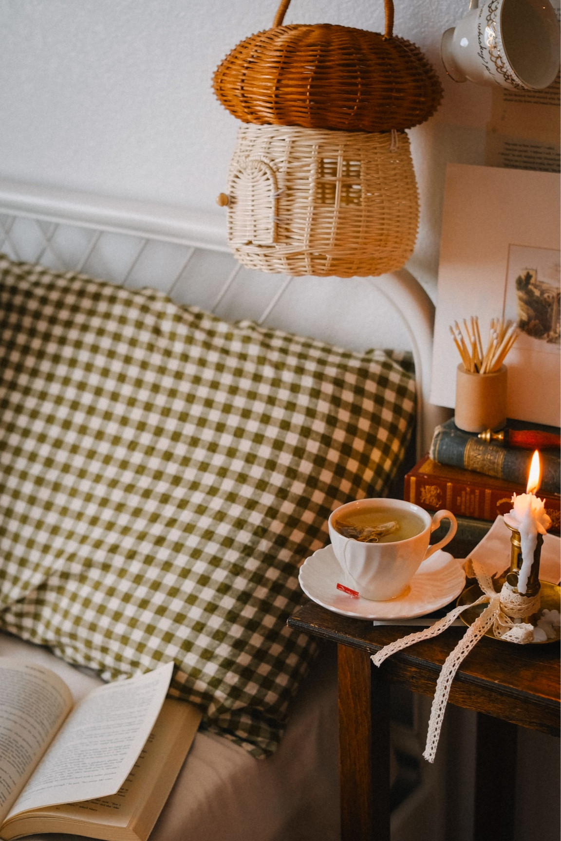 Spring home finds to give your space a cozy refresh! 🌱✨ this gingham bedding has my heart 

#LTKSeasonal #LTKhome #LTKSpringSale