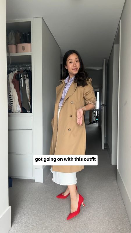 Yet another autumn workwear outfit! Size FR 36 in the trench coat, my exact shirt isn’t on LTK but I’ve linked similar options, my shoes are sadly sold out but I’ve sourced similar ones for you there as well 

#LTKSeasonal #LTKworkwear #LTKVideo
