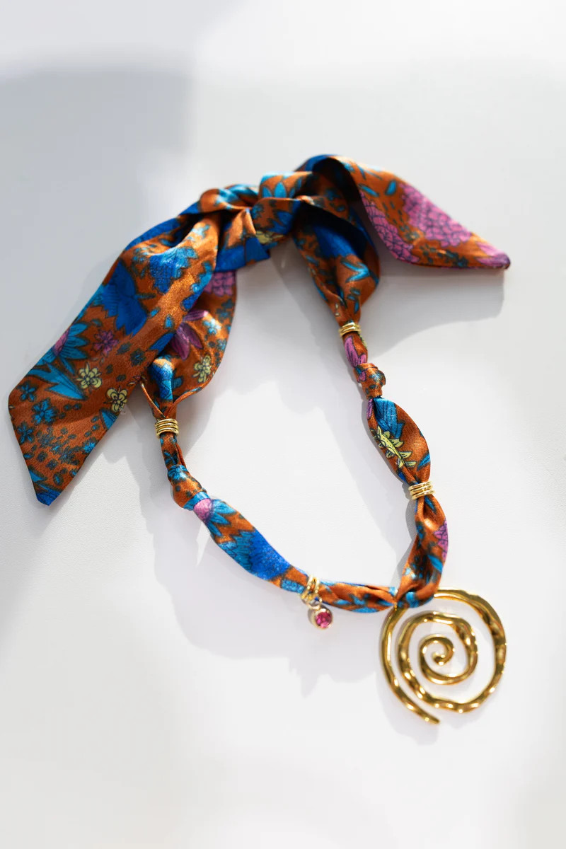 Callie Charm Scarf Necklace | BÉLJOY