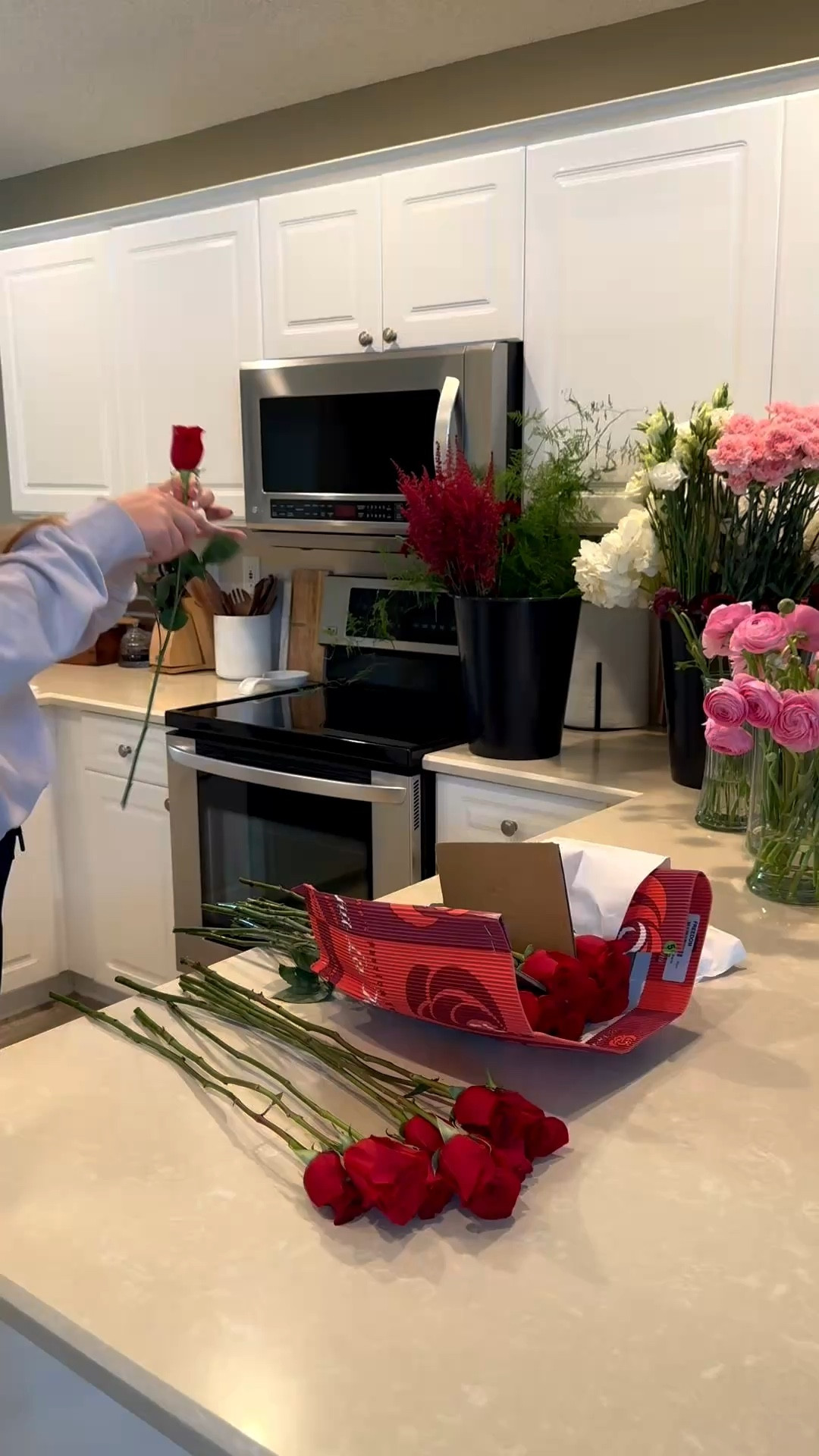 as a florist, this tool saves me so much time & it’s super fun to use!!