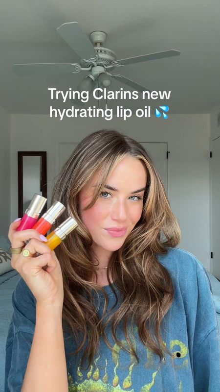 Clarins new hydrating lip oil is my new summer favorite that’s for sure!!! Shades: Pitaya, Apricot, and Honey!! 