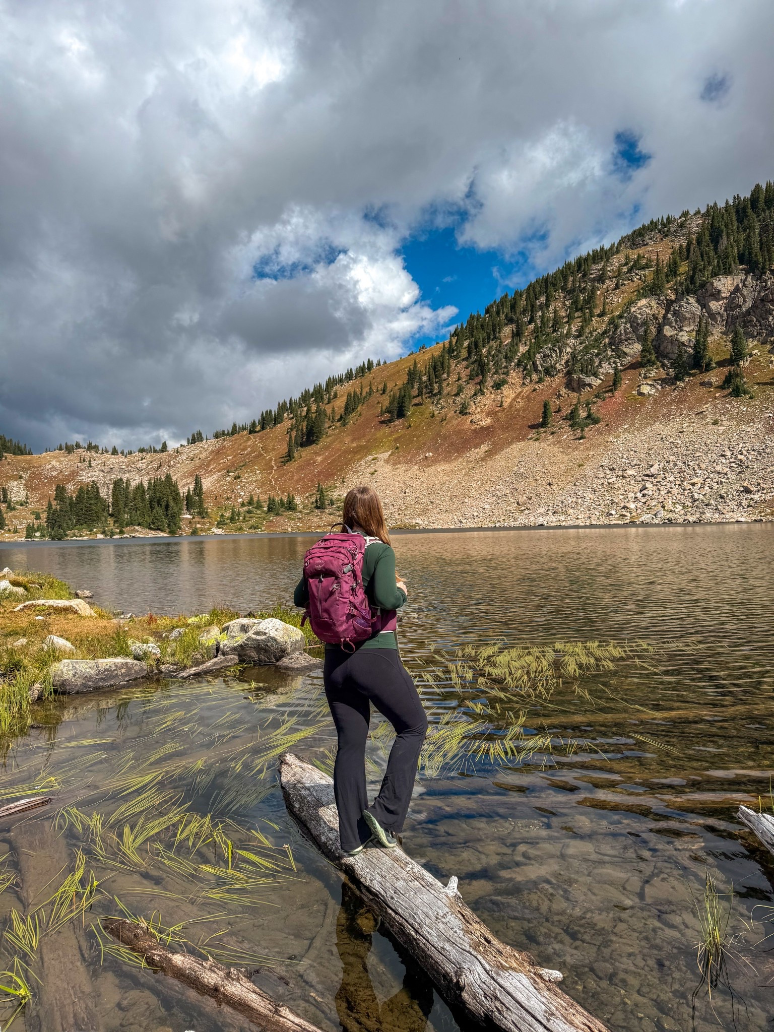 Fall hiking outfit✨🍂🥾

Women’s hiking outfit for the Colorado mountains.🏔️

#LTKSeasonal #LTKActive #LTKTravel