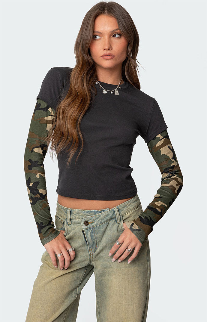 Edikted Women's Camo Layered Long Sleeve T-Shirt in Dark Gray - Size XS | PacSun