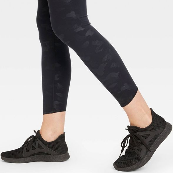 Women's Premium Elongate Ultra High-Rise Curvy Leggings 25" - All in Motion™ | Target