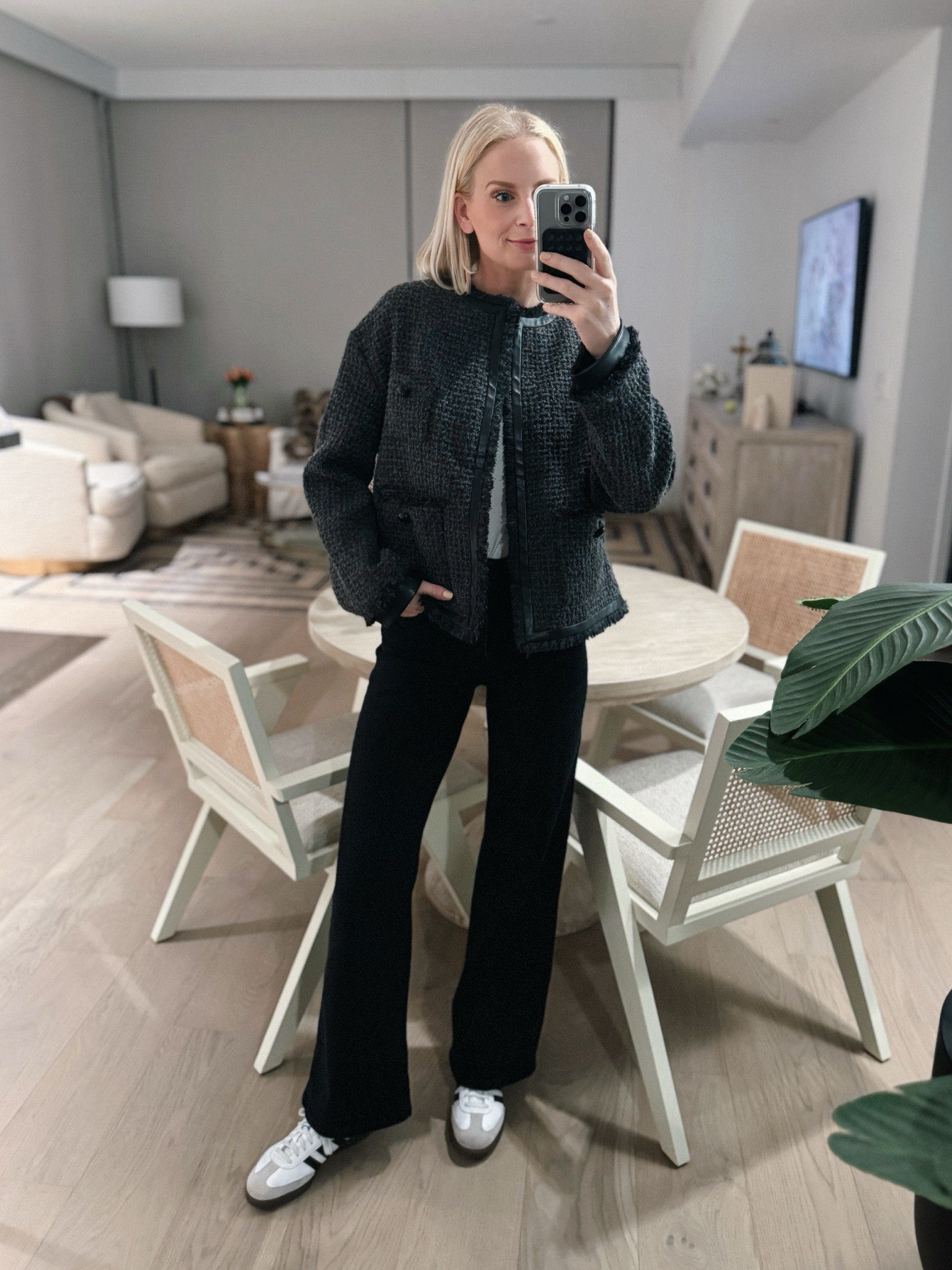 Today’s travel ‘fit! Wearing the small in the jacket and tee. Jeans are stretchy and true to size 🖤

#LTKFindsUnder50 #LTKShoeCrush #LTKStyleTip