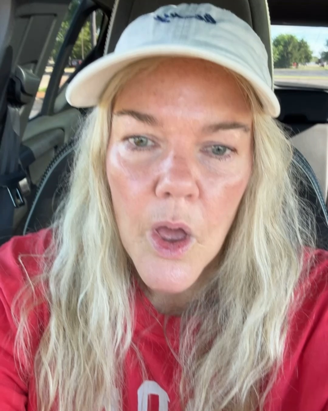 Here are all the things I use for my skincare and makeup routine for an easy everyday look! #skincare #easymakeup #matureskin

#LTKBeauty #LTKOver40 #LTKmorningroutine