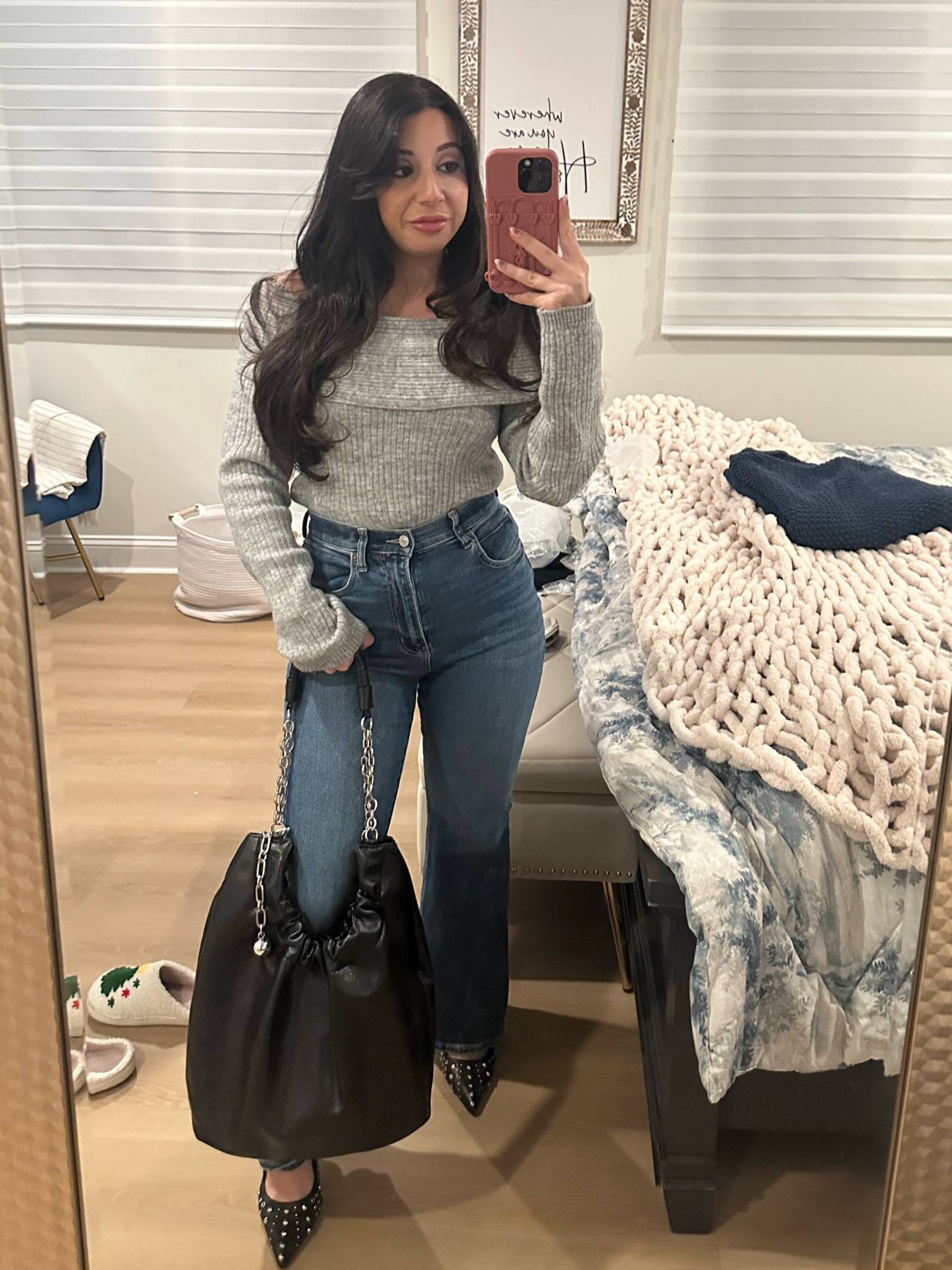 Sweater Season 🫶

#LTKCyberWeek #LTKGiftGuide #LTKHoliday