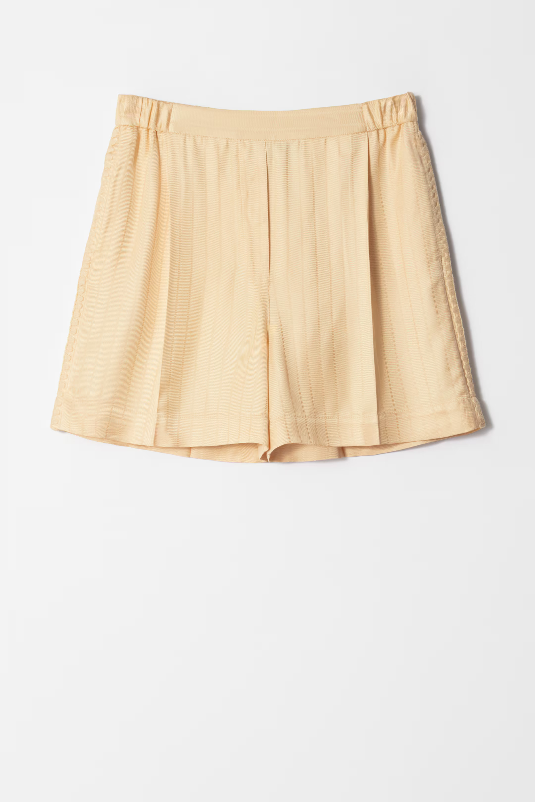 Press-Crease Jacquard Shorts | H&M (UK, MY, IN, SG, PH, TW, HK)