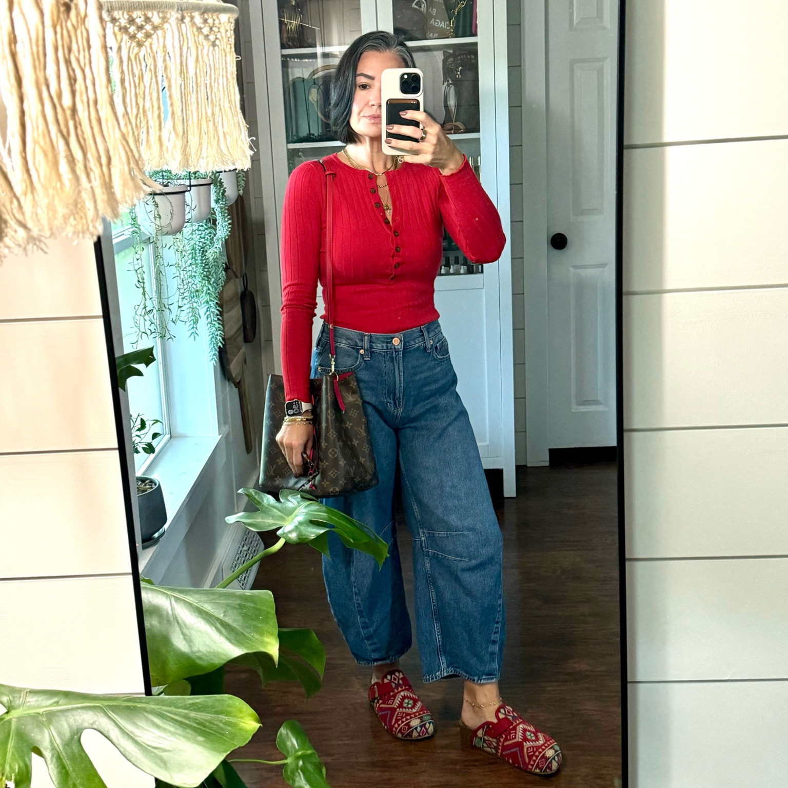 OOTD running errands on a Monday 🤣 Ribbed Henley from Target size XS TTS, barrel jeans from GAP size 25 petite runs big, Dirty Laundry tapestry clogs fits TTS and look for less bag ❤️ 

I’m 47, 125lbs 5’3.5” 25in waist, 32DD 

#LTKShoeCrush #LTKOver40 #LTKStyleTip