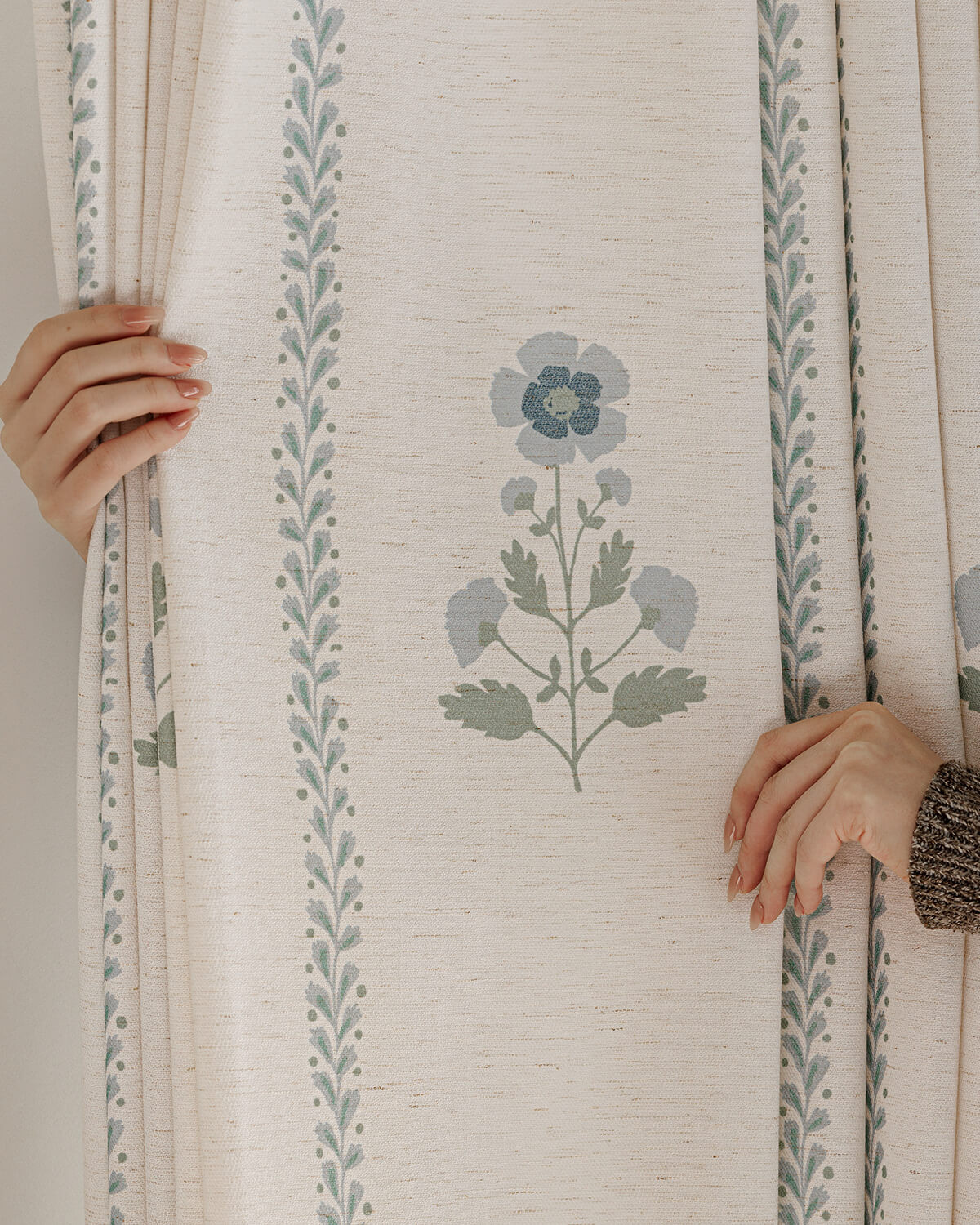 Lily Pattern Linen Pinch Pleated Curtains | THREE GIRLS | Three Girls Curtains