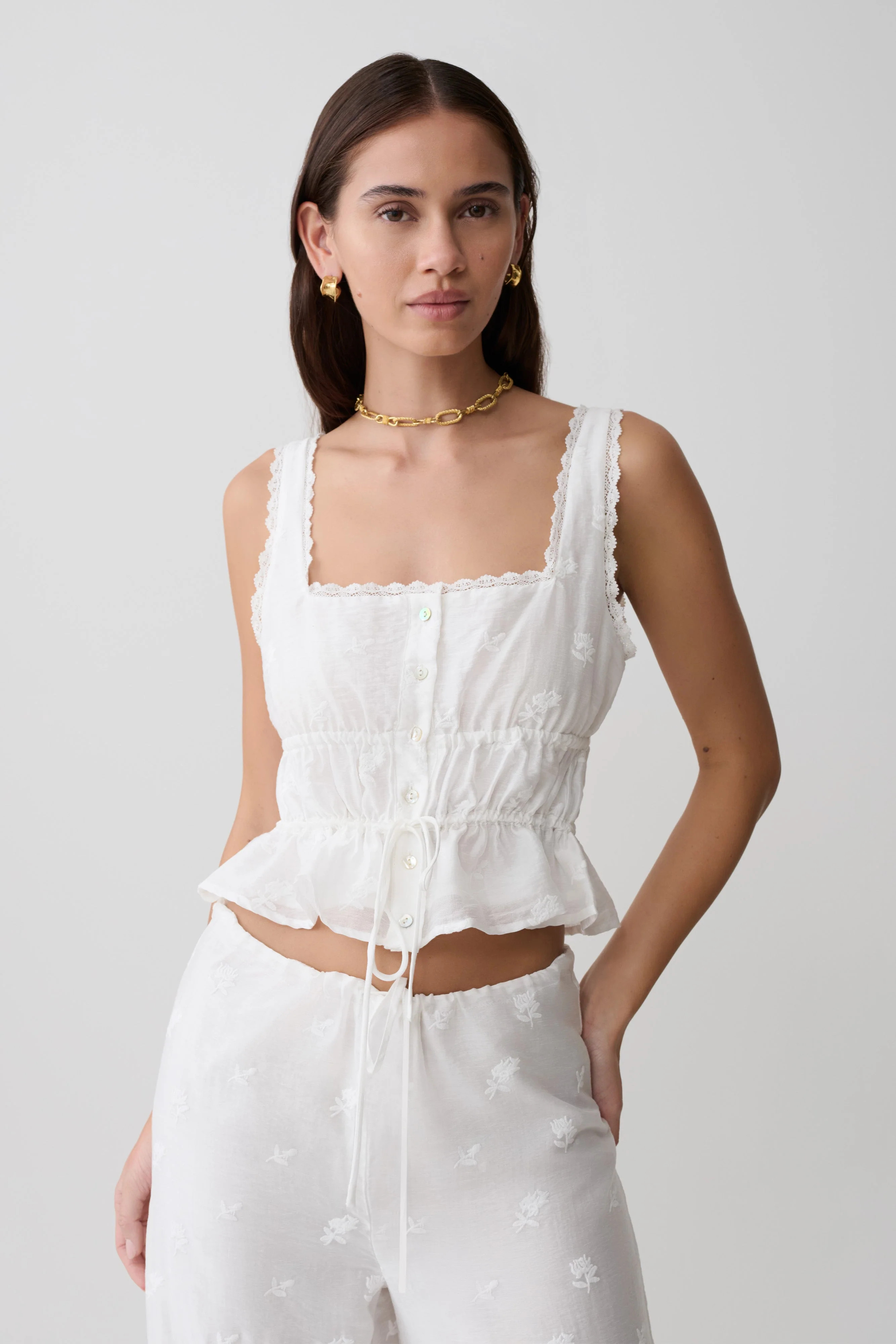 Vivian Embroidered Sleeveless Top - White | MESHKI US