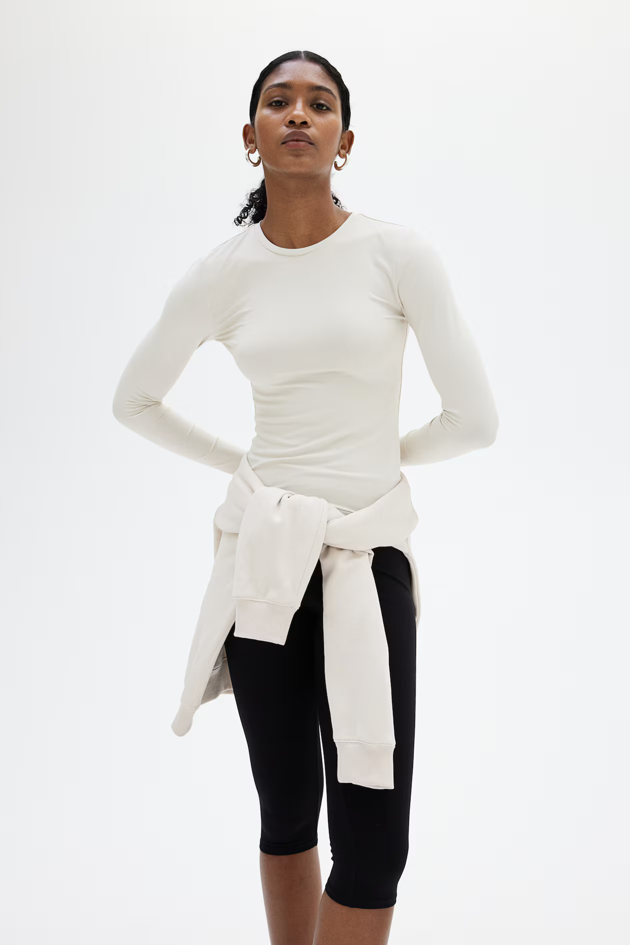 Long-sleeved microfibre top - Round neck - Long sleeve - Natural white - Ladies | H&M GB | H&M (UK, MY, IN, SG, PH, TW, HK)