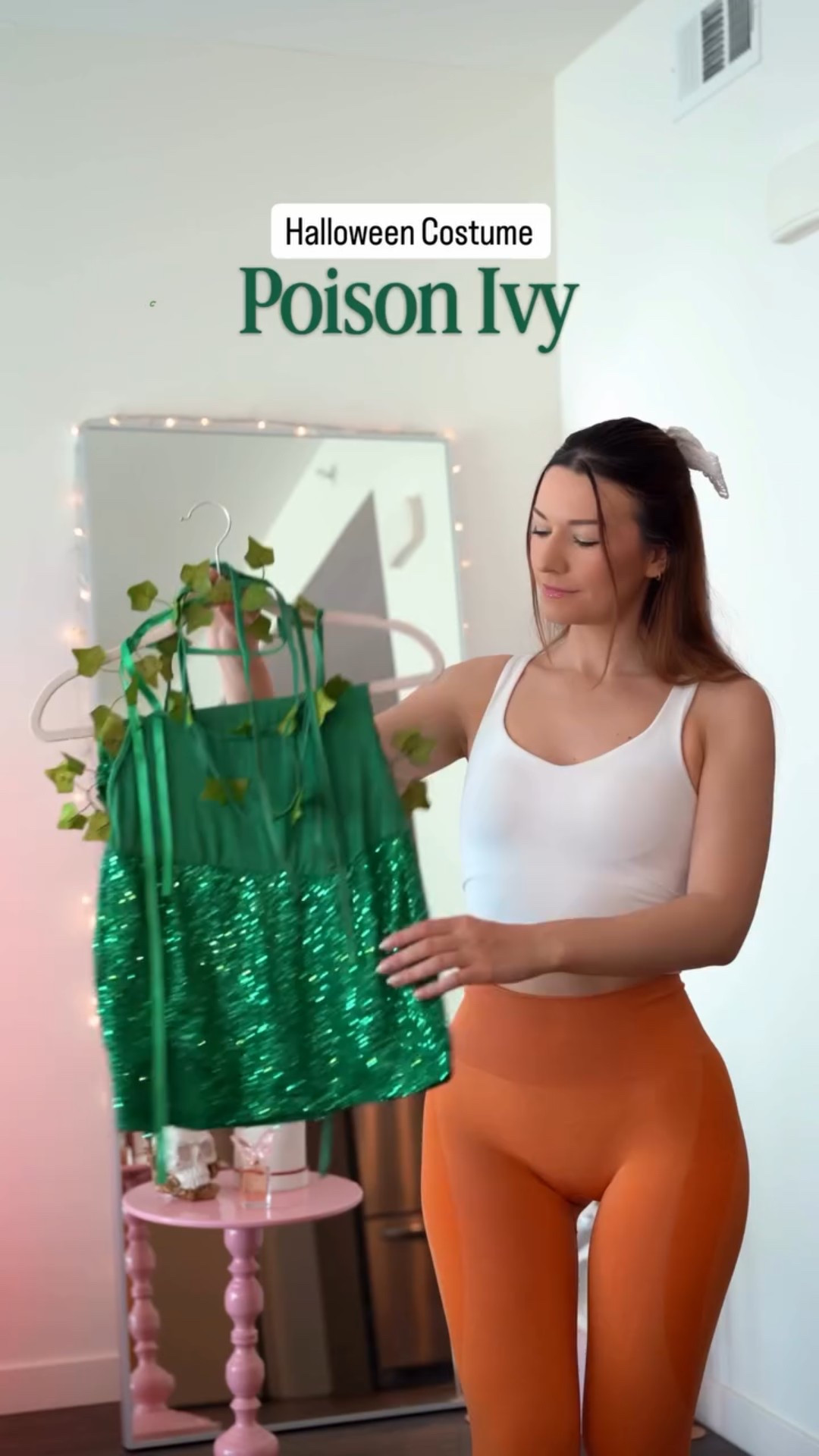 Poison Ivy inspired Halloween costume 🍃💚
:::
:::
#halloween #halloweencostumeideas #cosplaygirl #animegirl #halloweencostume #sandiego_ca