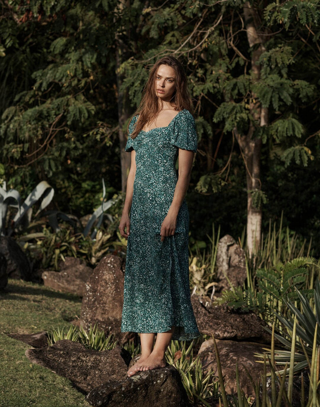 Puff-Sleeve Sweetheart Midi Dress in Floral | Madewell