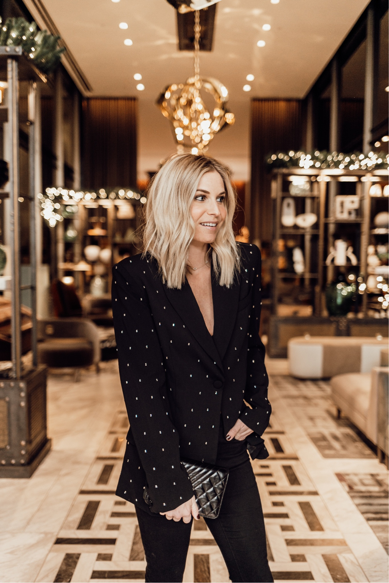 Fun holiday or New Year’s Eve look!

Embellished velvet blazer, black clutch & flattering black jeans. 

#LTKstyletip #LTKSeasonal #LTKHoliday