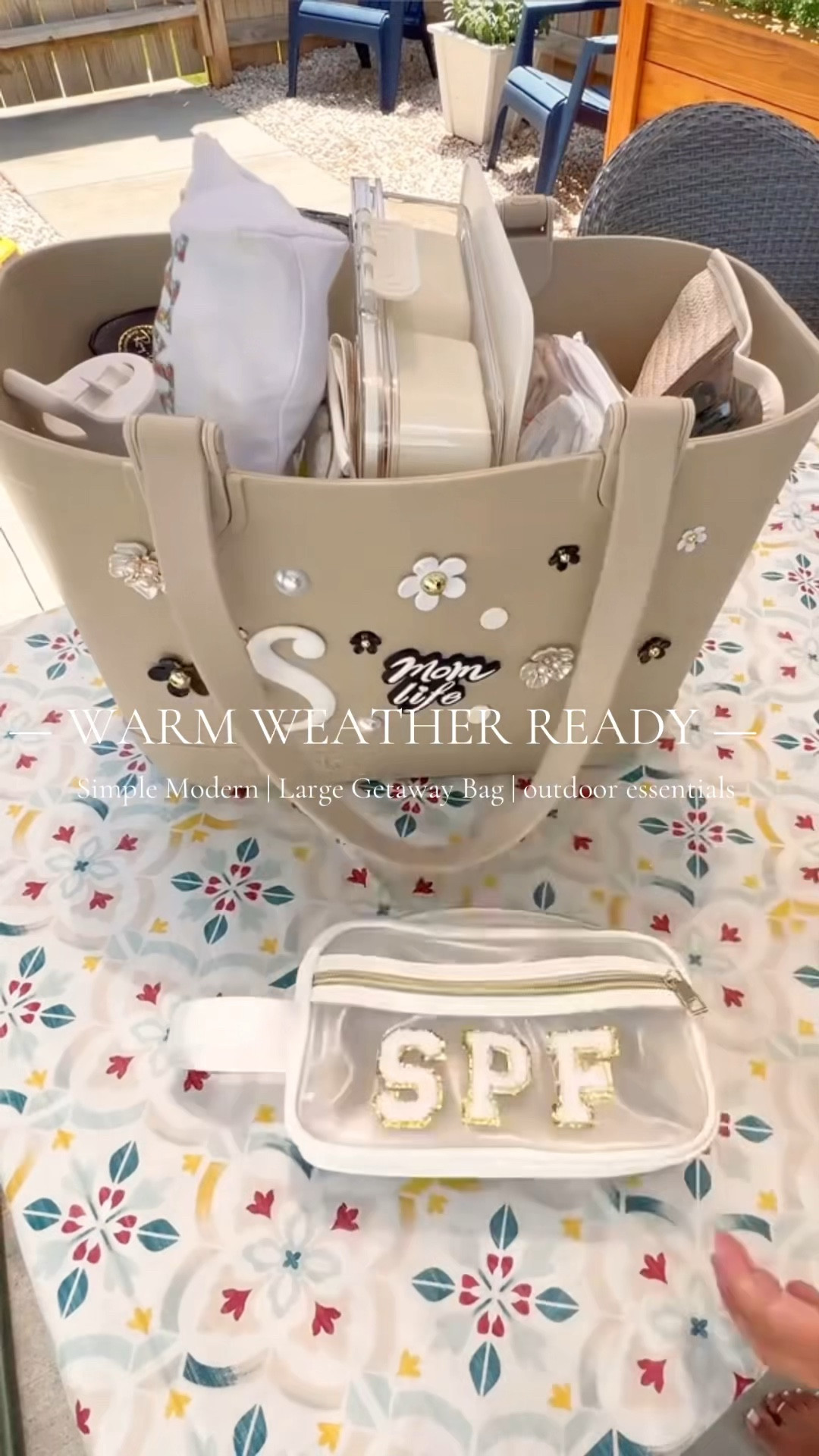 This Simple Modern tote holds it all for any outdoor fun!

Totes for moms
Simple Modern 
Getaway Bag



#LTKGiftGuide #LTKKids #LTKFamily