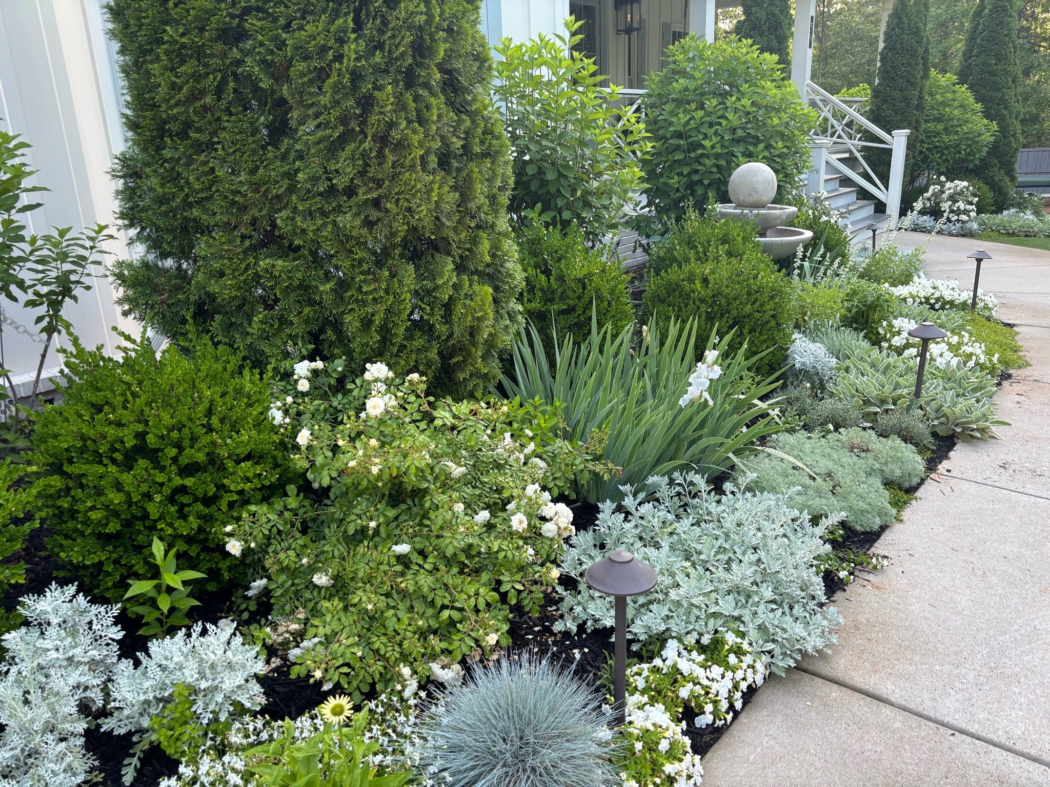 English garden 
Outdoor water fountains 
Bird baths
Gardening 
Grandmillenial decor 
Planting 
Front yard design