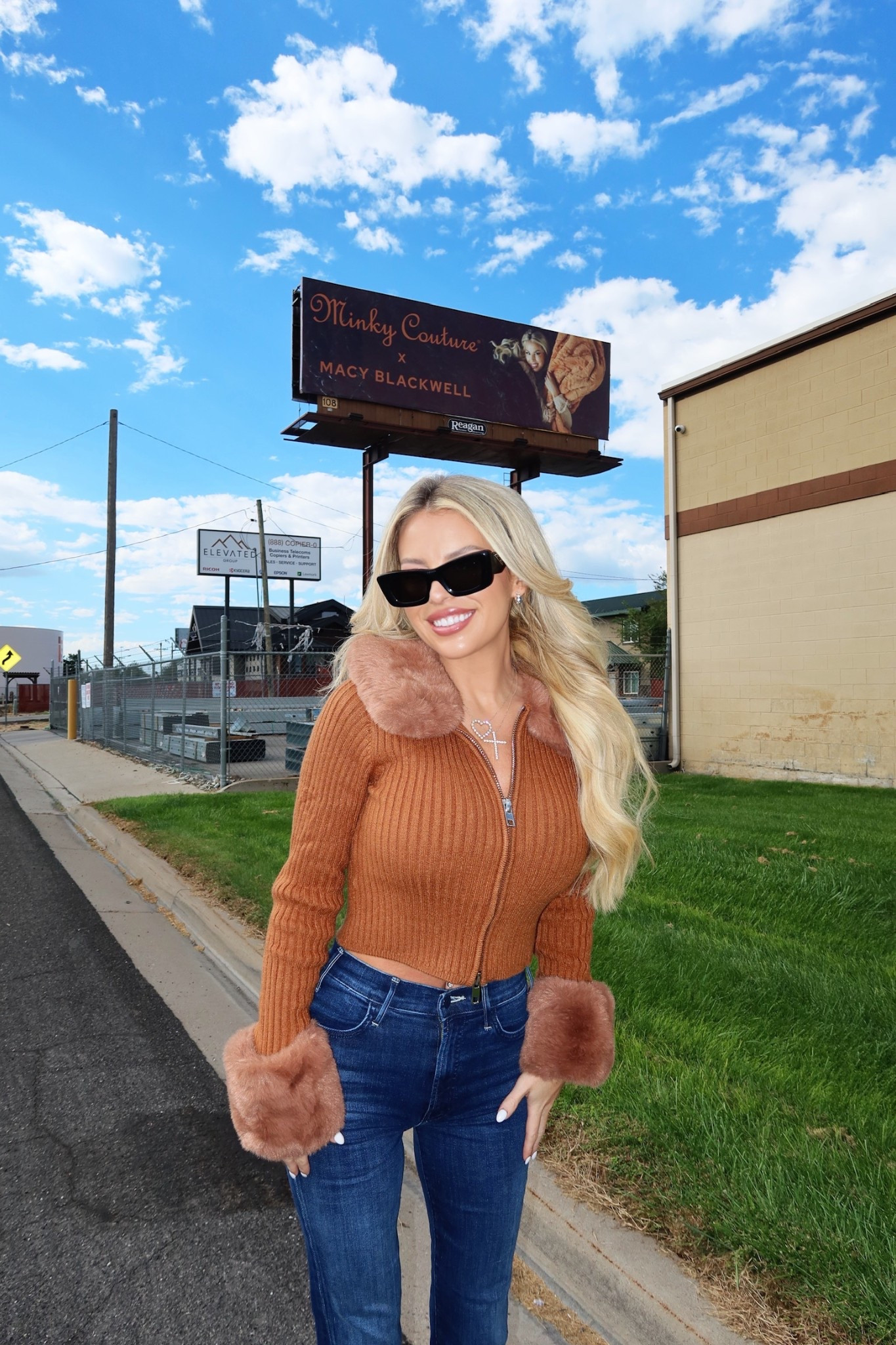 Fall outfit. Faux fur cardigan. Dark wash jeans 