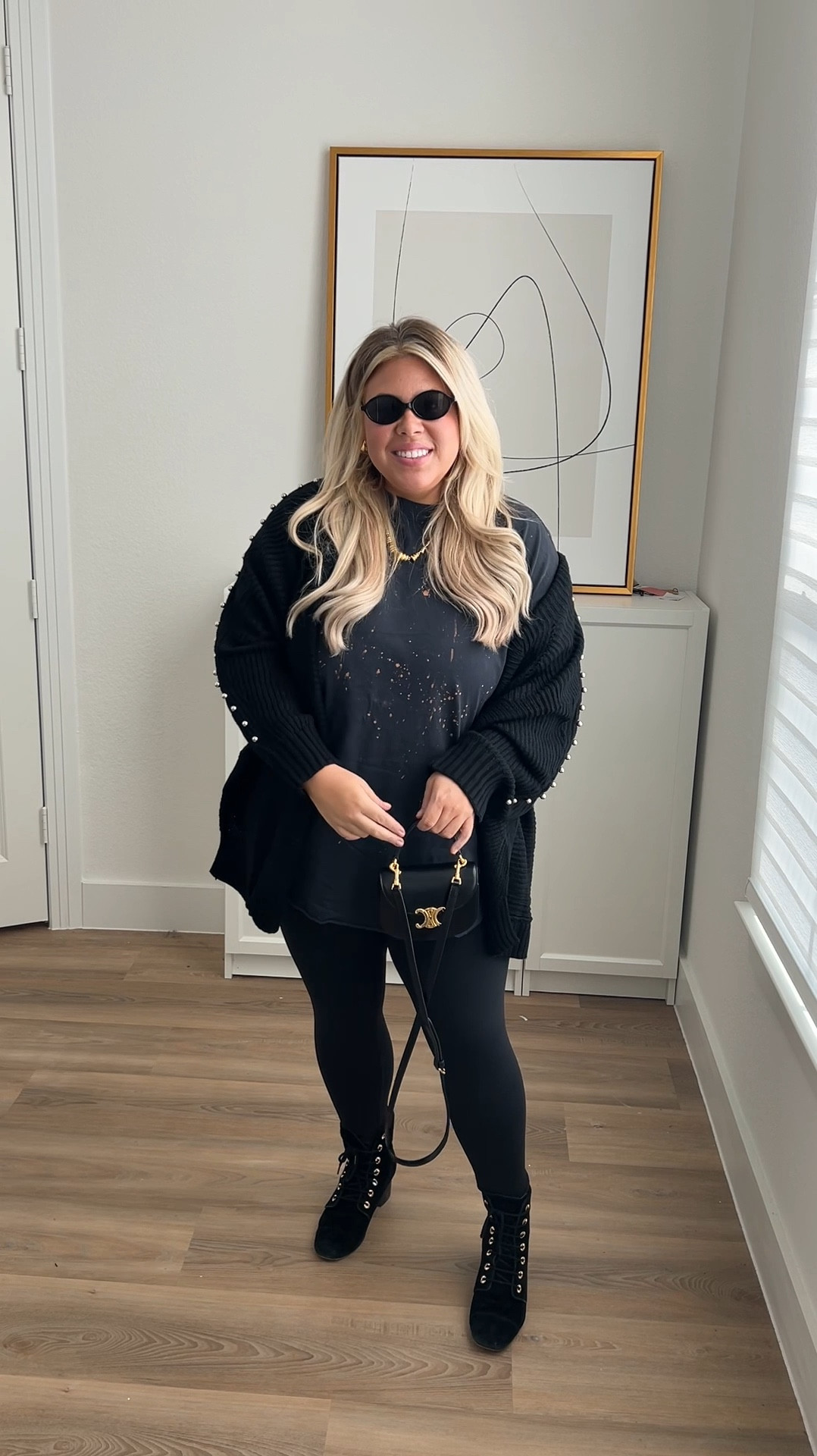 Help me pick a look for dinner! 

LOVING these split tee/sweatshirts. They cover anything you don’t love and make you look so flattering! 

Wearing an XXL in everythjng! 😘😘 

#dinnerootd #fallfashion #midsizestyle #size16style 


#LTKFindsUnder100 #LTKStyleTip #LTKVideo