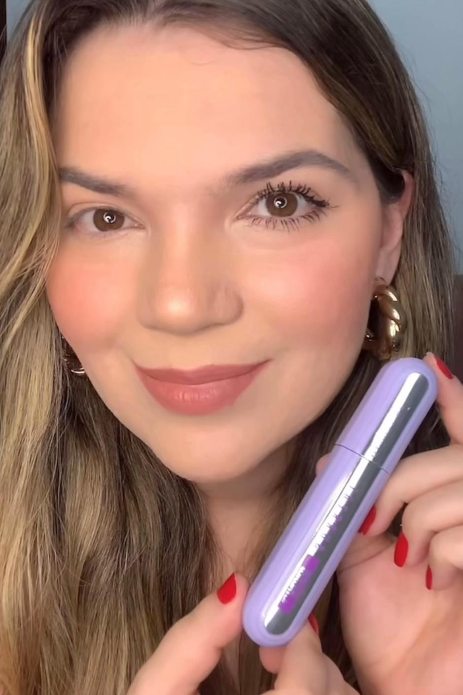 Testando a máscara de cílios da @maybellinenybrasil assista o vídeo completo, ela é maravilhosa e deixa os cílios incrível. 🤩

#makeup #maquaigem #maybelline #beleza #beauty #belezanaweb #Ltk 

#LTKbeauty #LTKbrasil #LTKVideo