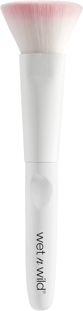 wet n wild Kabuki Brush, Flat Top Blending Brush, For Liquid & Mineral Foundation, Ergonomic Hand... | Amazon (US)