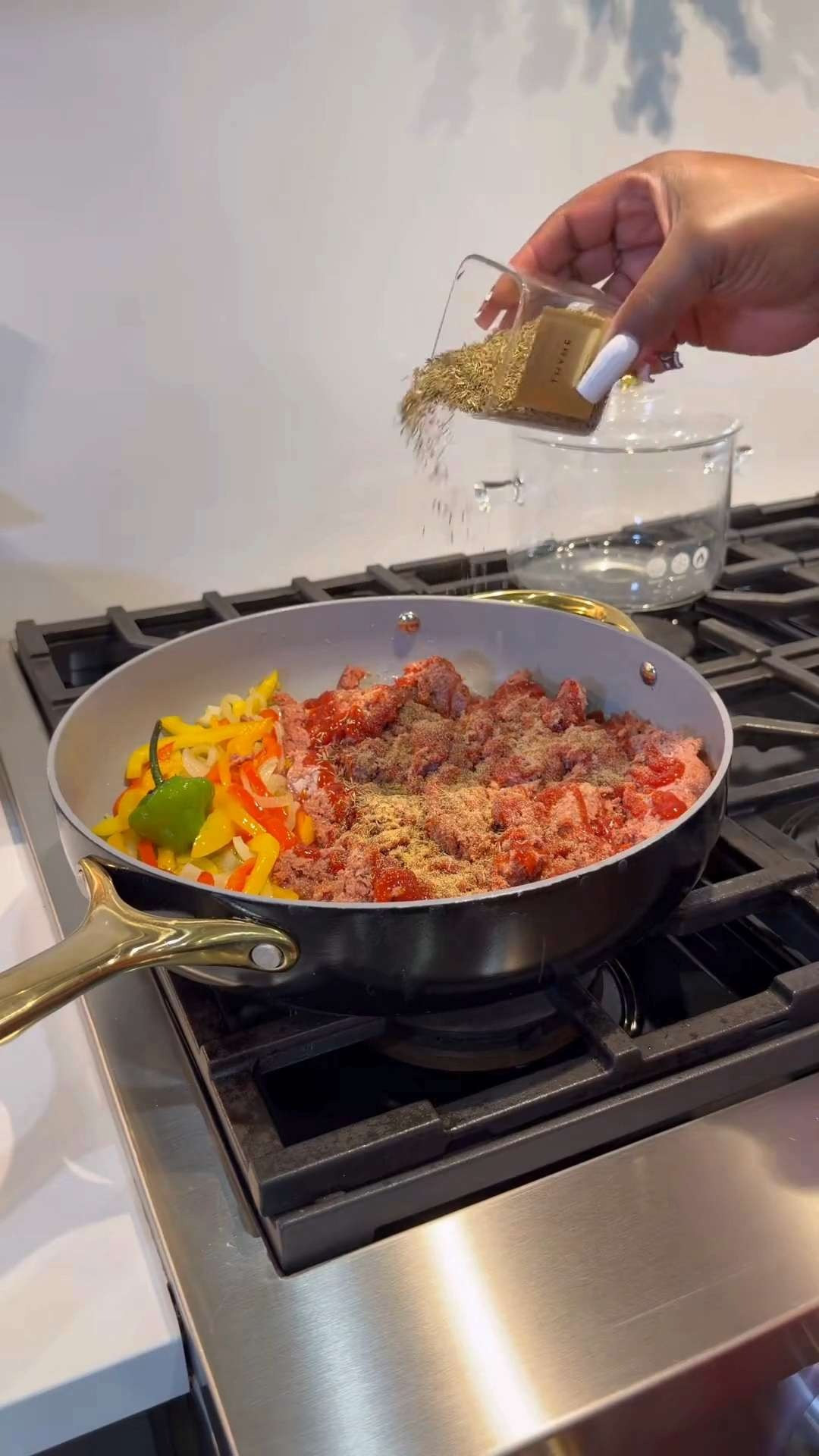What do you call this dish where you’re from? We call it bully beef & rice in Jamaica 🇯🇲 Mondays are for quick and easy meal ideas in this house! #Recipe #clean #Cleaning #cleanhome #cooking #LTKFindsUnder100 

 

#LTKselfcare #LTKfoodie #LTKHome