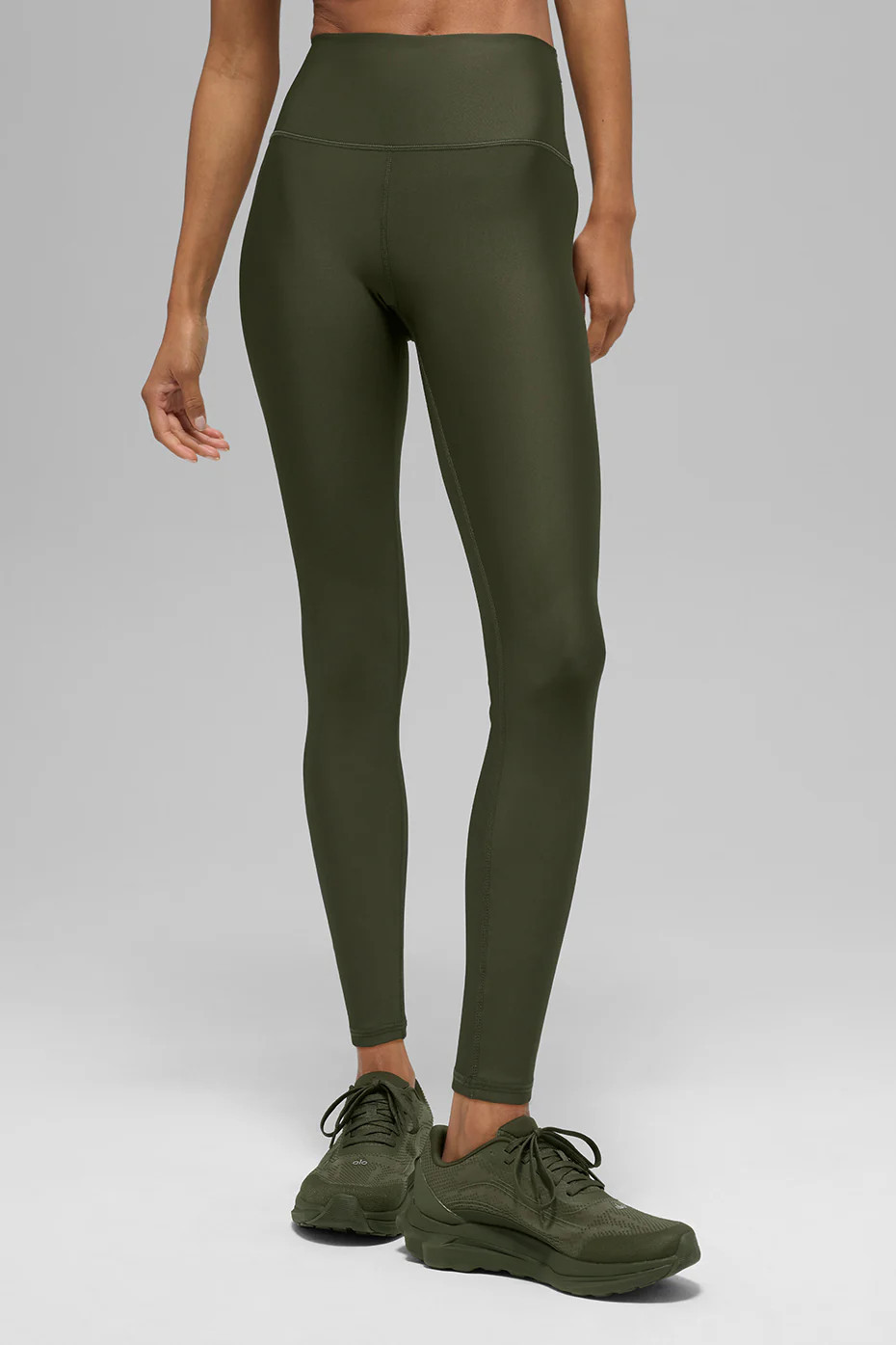 ALO | 7/8 High-Waist Airlift Legging in Green Olive, Size: Medium | Alo Yoga