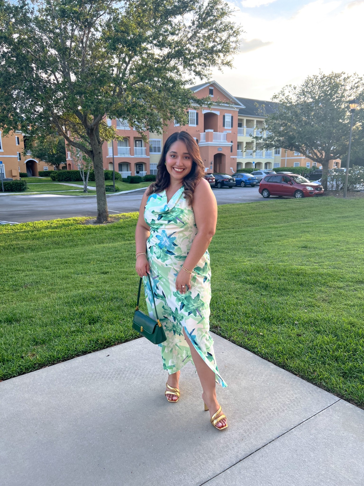 Birthday Outfit Inspiration 🎂

(The dress does not come with a split, I got it altered)

#LTKFindsUnder50 #LTKPetite #LTKStyleTip