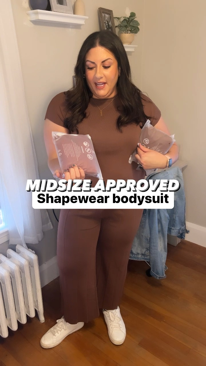 Wearing an XL in this Amazon shapewear bodysuit - I am SO IMPRESSED!!!! Truly a 10/10 

#LTKxPrime #LTKmidsize #LTKVideo