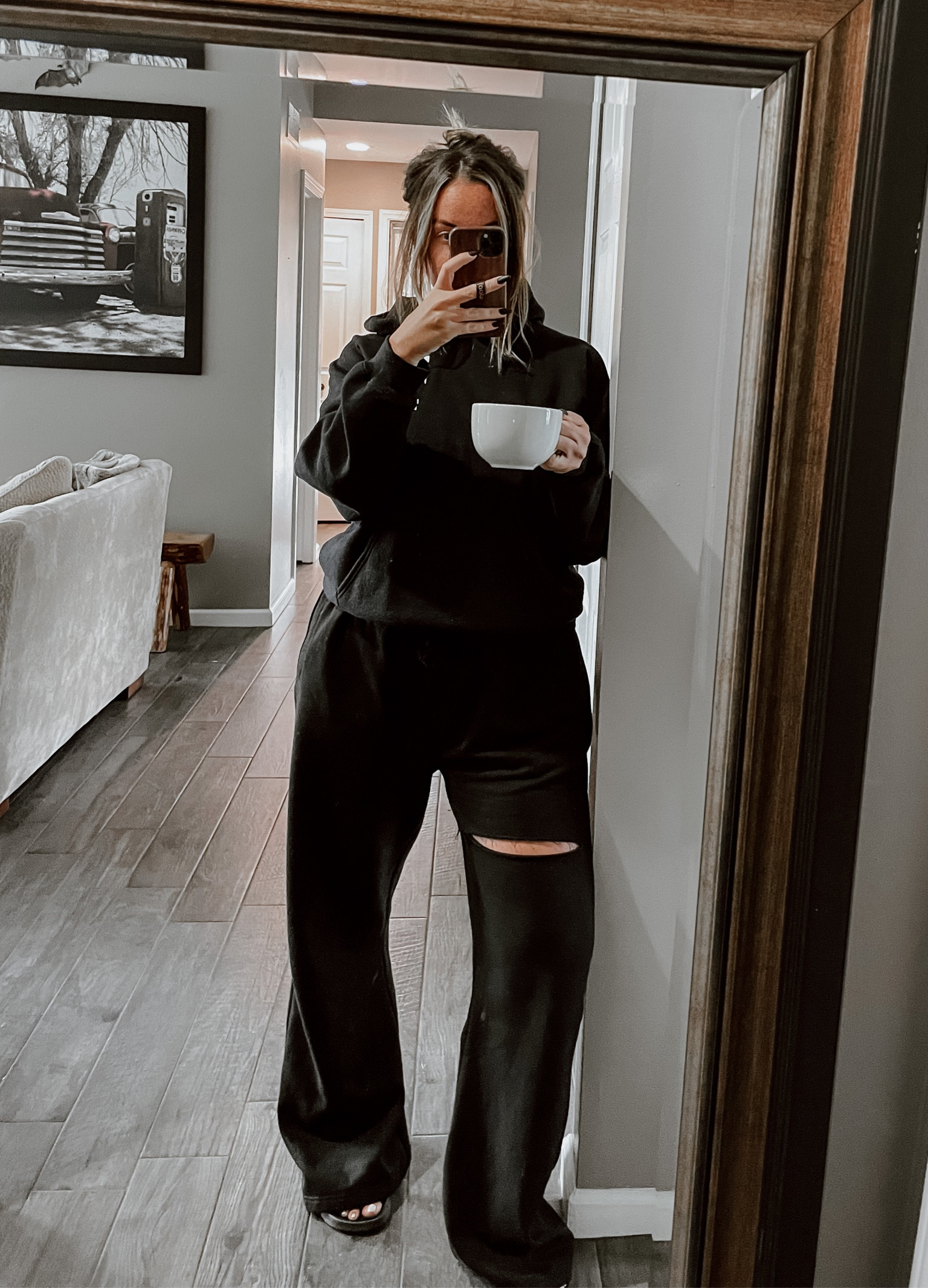 Sunday cozies 


#LTKstyletip #LTKSeasonal #LTKunder100