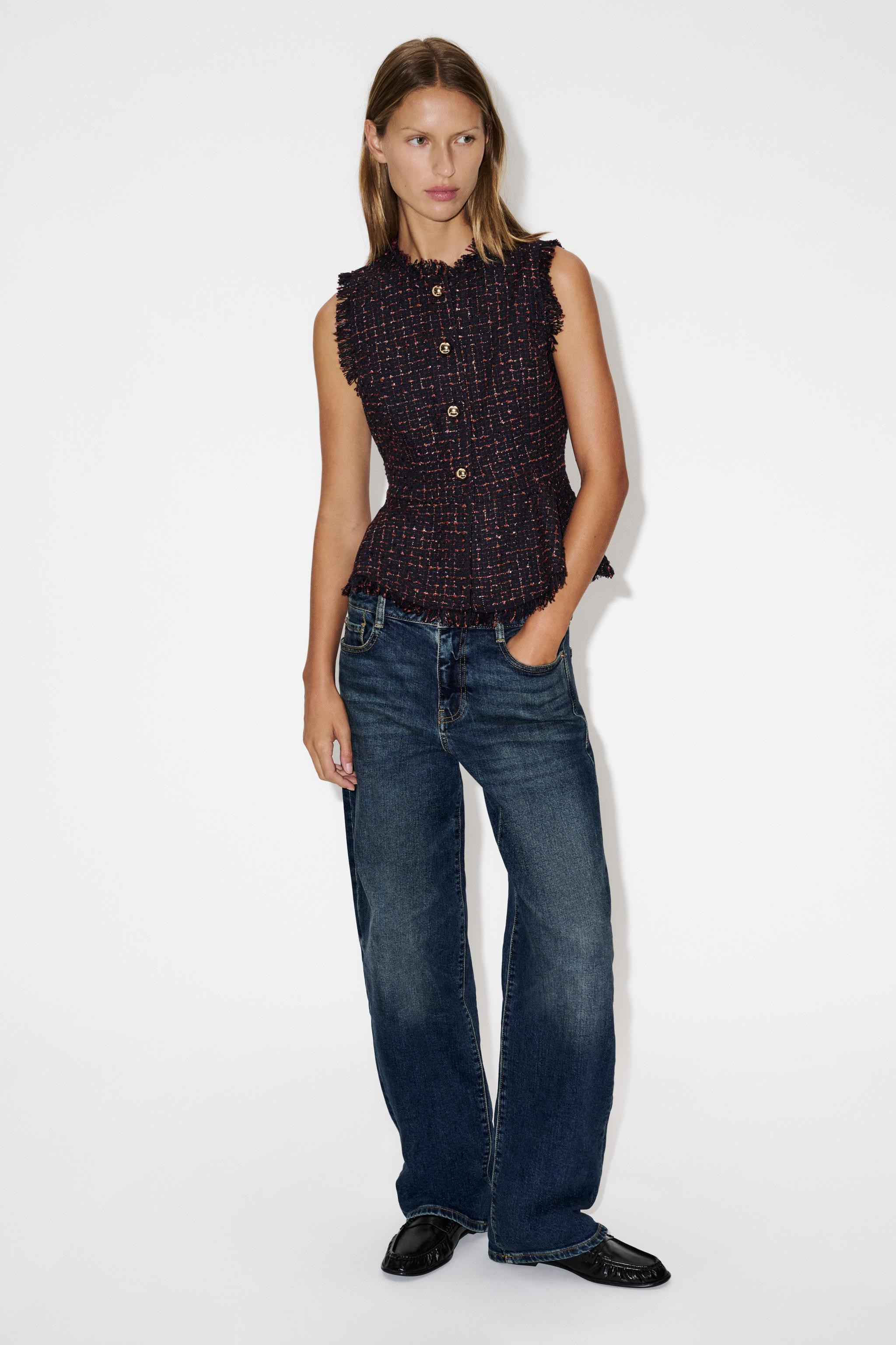 TEXTURED FRAYED METALLIC YARN VEST | Zara US