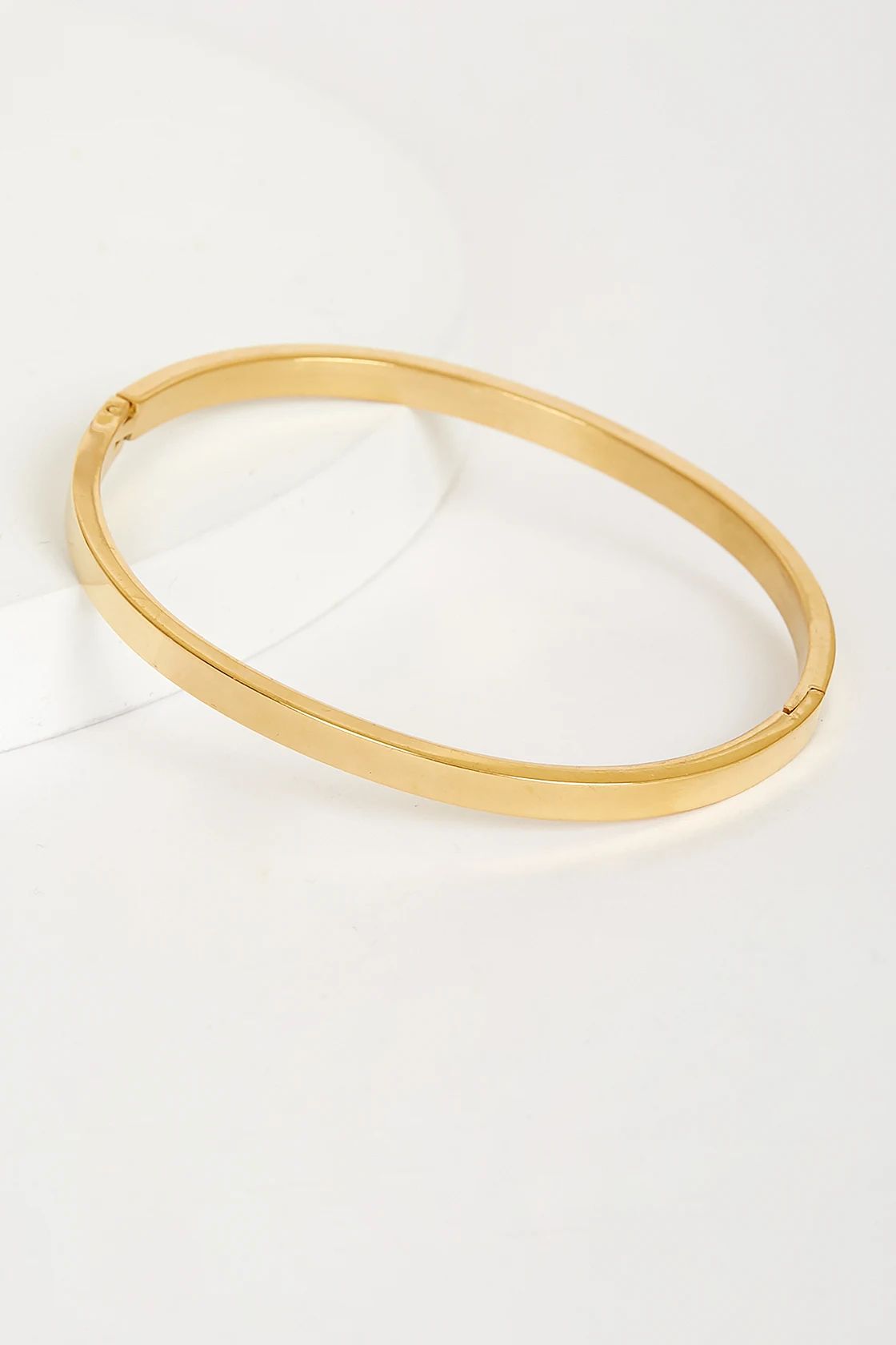 Hang Onto Love 14KT Gold Bangle Bracelet | Lulus (US)