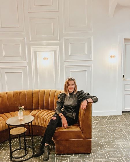 #ExpressPartner —🖤—wearing my faux leather mock neck puff sleeve peplum top and black jeans —all from @express — for a night out at the @thebellwetherhotel in Louisville. #ExpressYou loving these dark colors for #October2022 #theglennygirl #boutiquehotel Outfit linked in my stories and highlights! 🖤

#LTKHalloween #LTKSeasonal