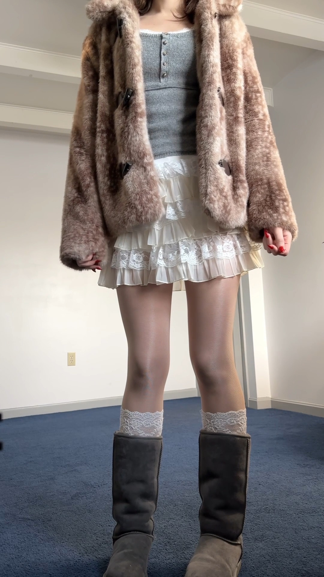 Cider code: “WELLERMEGS15”

I really do hope tall Uggs come back 💀

Styling a few of my favorite “Pinterest predicts” trends for 2026 🩵 





#LTKootd #LTKHoliday #LTKGiftGuide